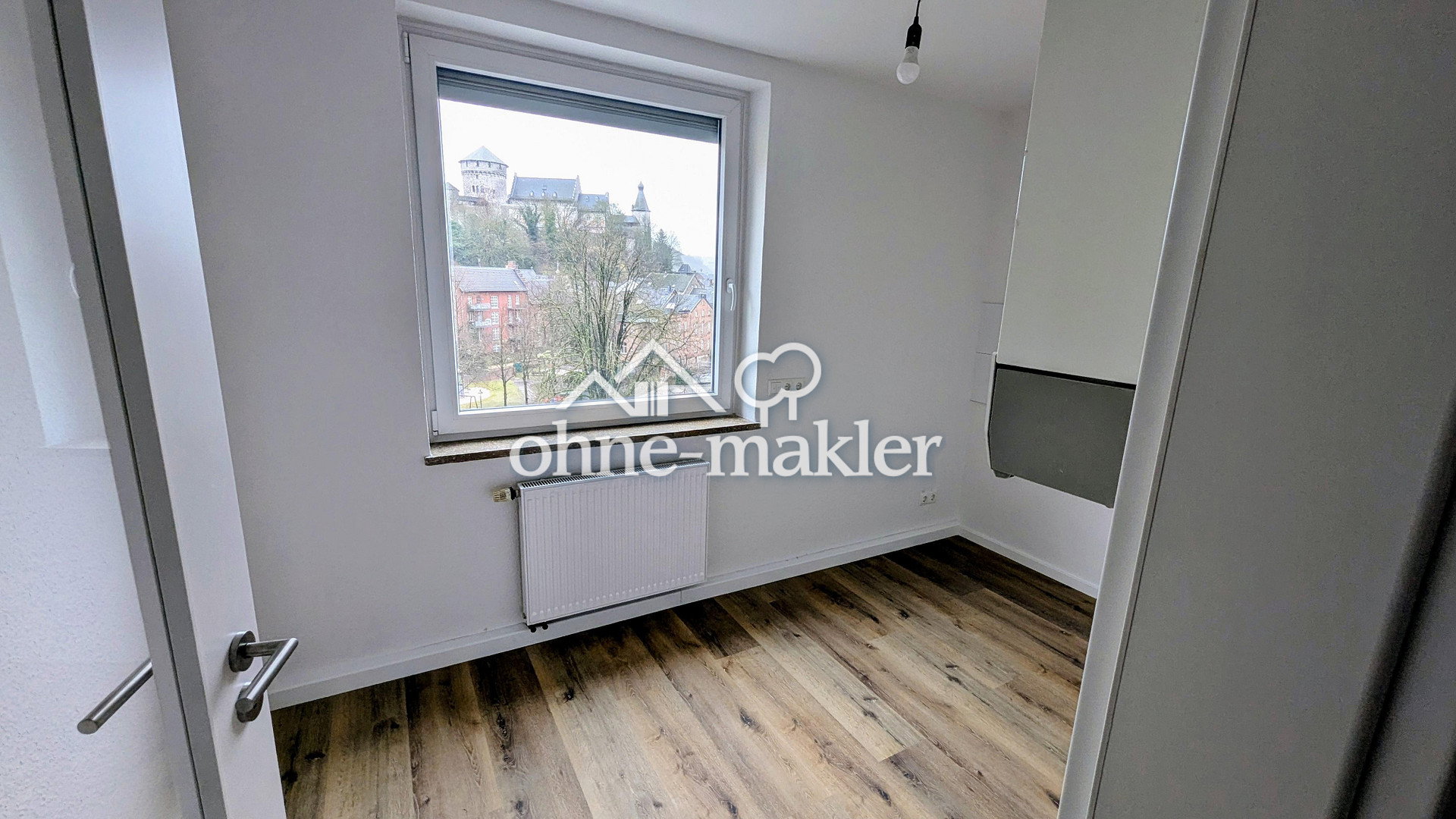 Frisch renoviert mit Burgblick, 52222 Stolberg (Rhld.)