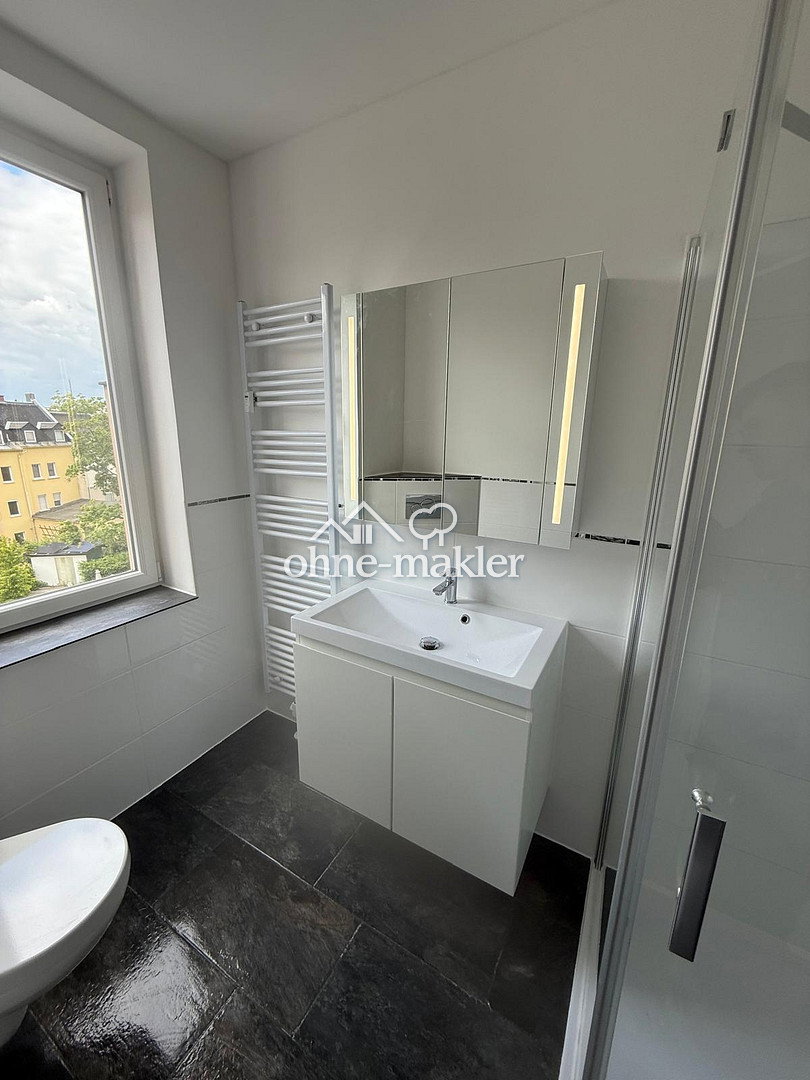 Zentrale Lage, renoviert & mit Einbauküche, 95028 Hof (Haidt Innenstadt Jägersruh Leimitz)