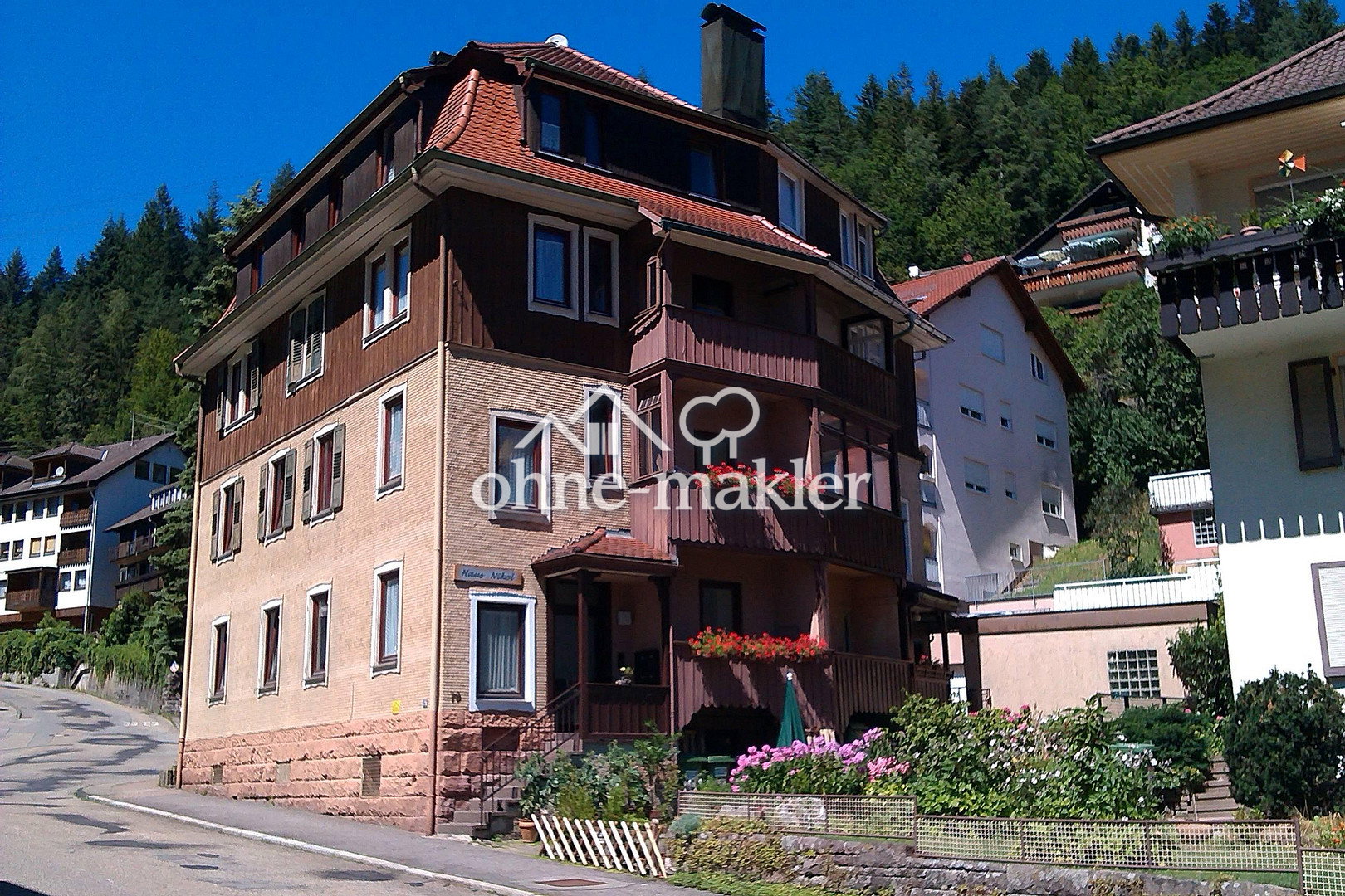 1-Zimmer-WG mit Glasbalkon ab sofort verfügbar, 75323 Bad Wildbad