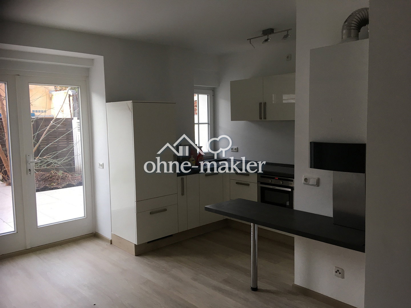 Zentraler EG-Zimmer mit Terrasse in Köln-Mülheim, 51063 Köln (Mülheim Buchheim Stammheim)
