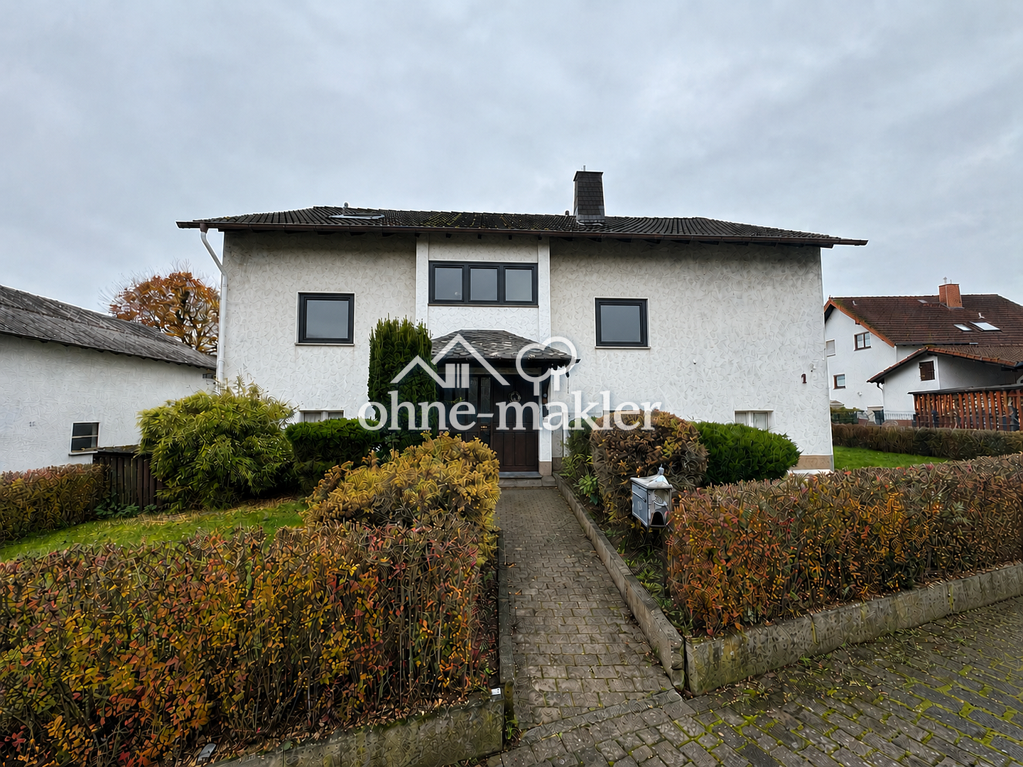 Moderne DG-Wohnung - Erstbezug nach Sanierung, 35435 Wettenberg