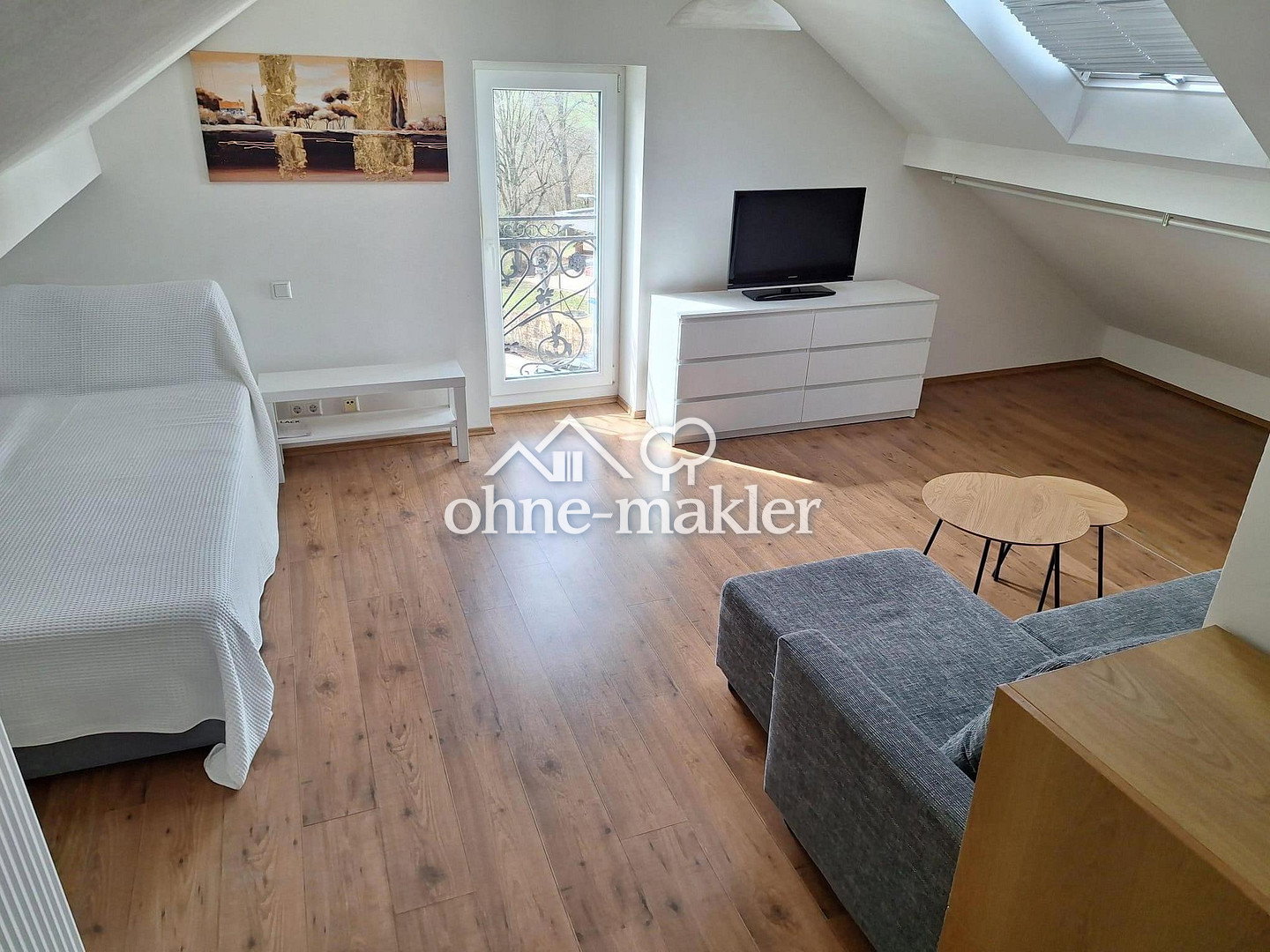 Helle, moderne und möblierte 1-Zimmerwohnung in Kemnat, 73760 Ostfildern