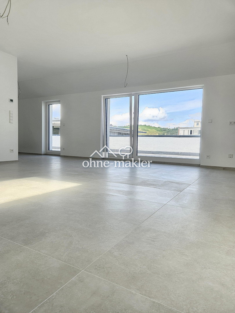 Stylish 4-Zimmer-Wohnung mit Dachterrasse im Südosten, 70327 Stuttgart