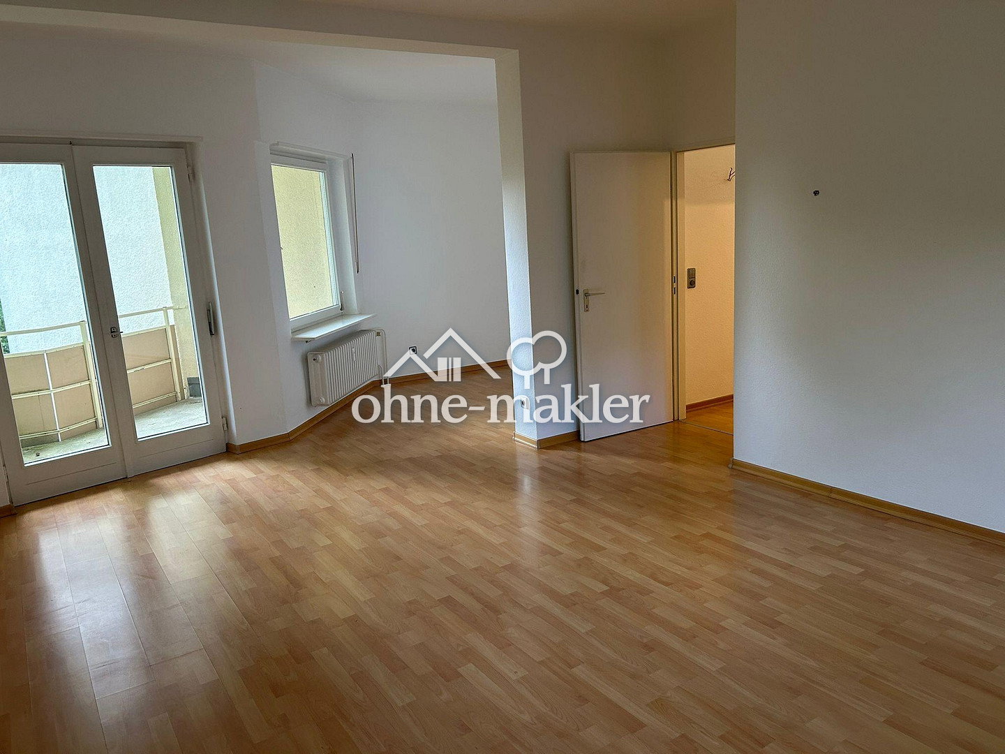 Traumhaftes Wohnen nahe Schlachtensee: Helle 2- bis 2,5-Zimmer-Wohnung mit 2 Balkonen & Stellplatz, 14129 Berlin (Steglitz-Zehlendorf Nikolassee Zehlendorf Schlachtensee)