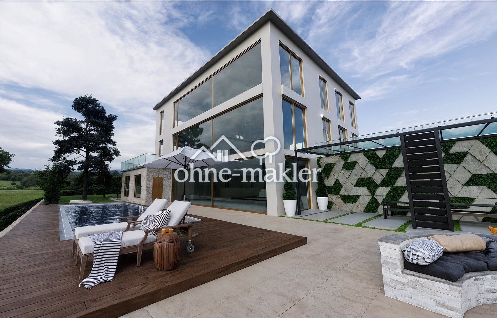 Vastu-Villa mit Alpenblick & historischer Lage bei Elchingen – aufteilbar in 3 Wohnungen, 89275 Elchingen (Oberelchingen)