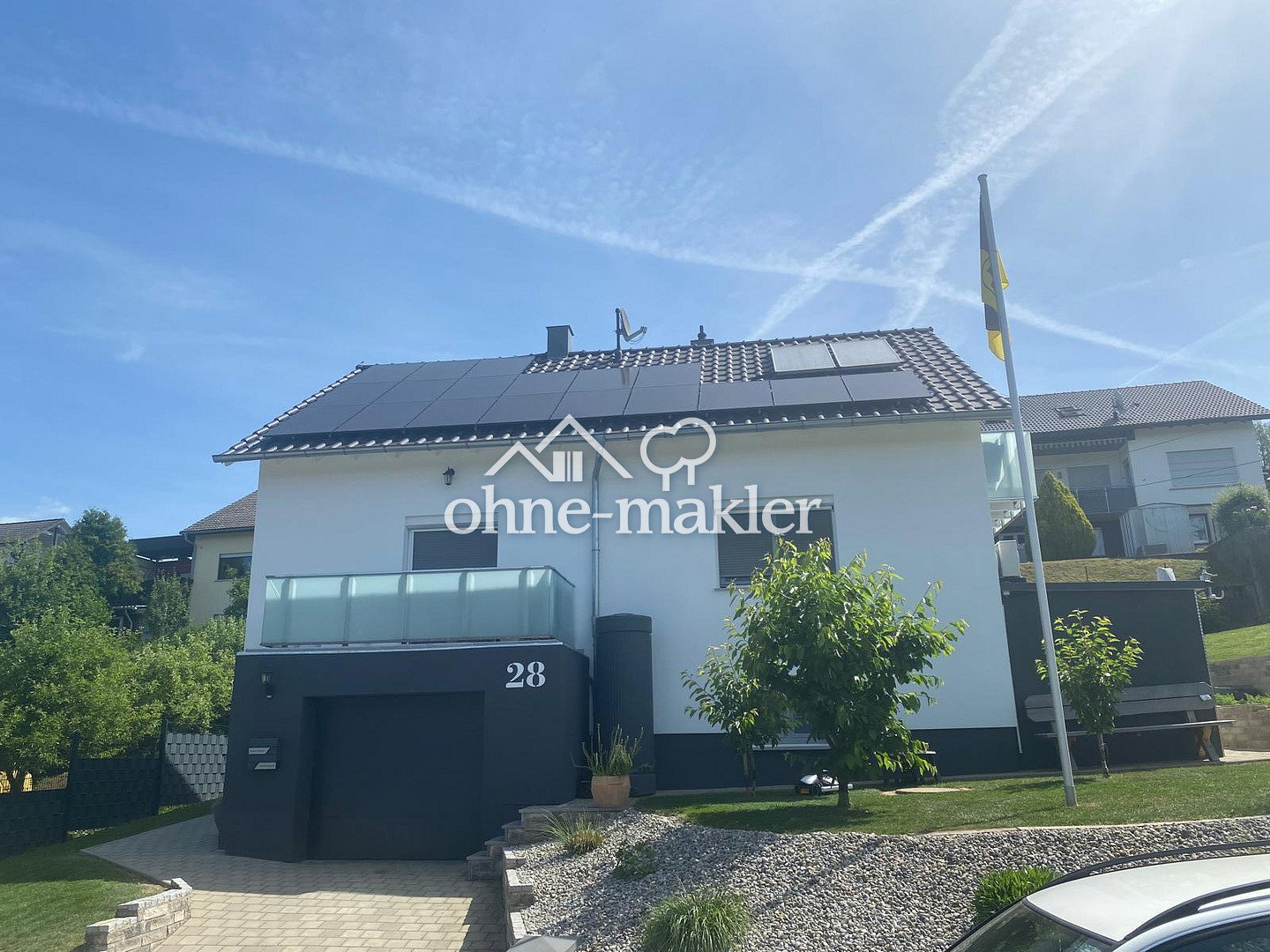 Modernisiertes Einfamilienhaus mit Photovoltaikanlage, Speicher und großem Grundstück, 72181 Starzach