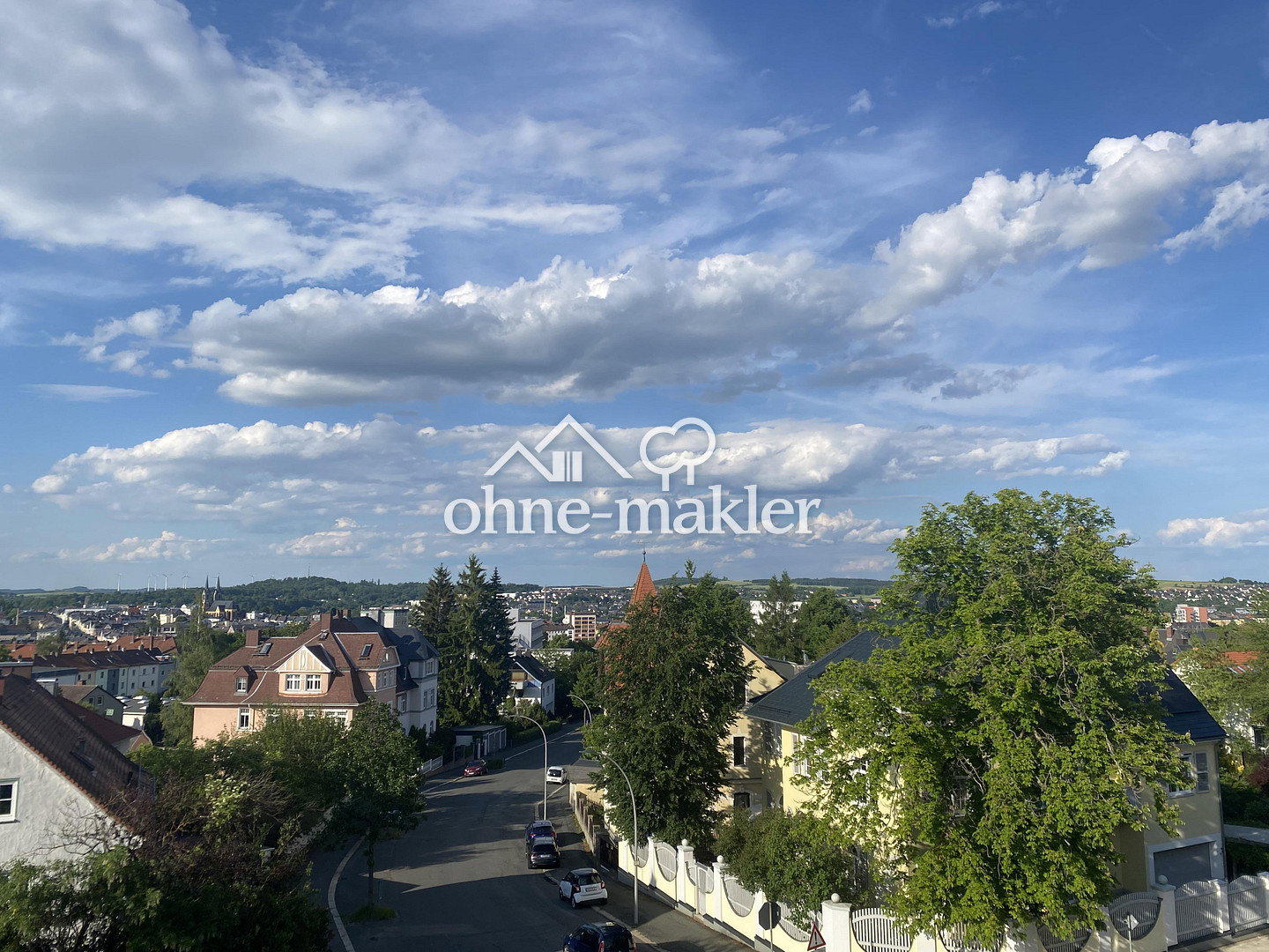 Panoramablick über Hof - exklusive 3-Raumwohnung, 95030 Hof (Epplas Innenstadt Osseck Unterkotzau Wölbattendorf)