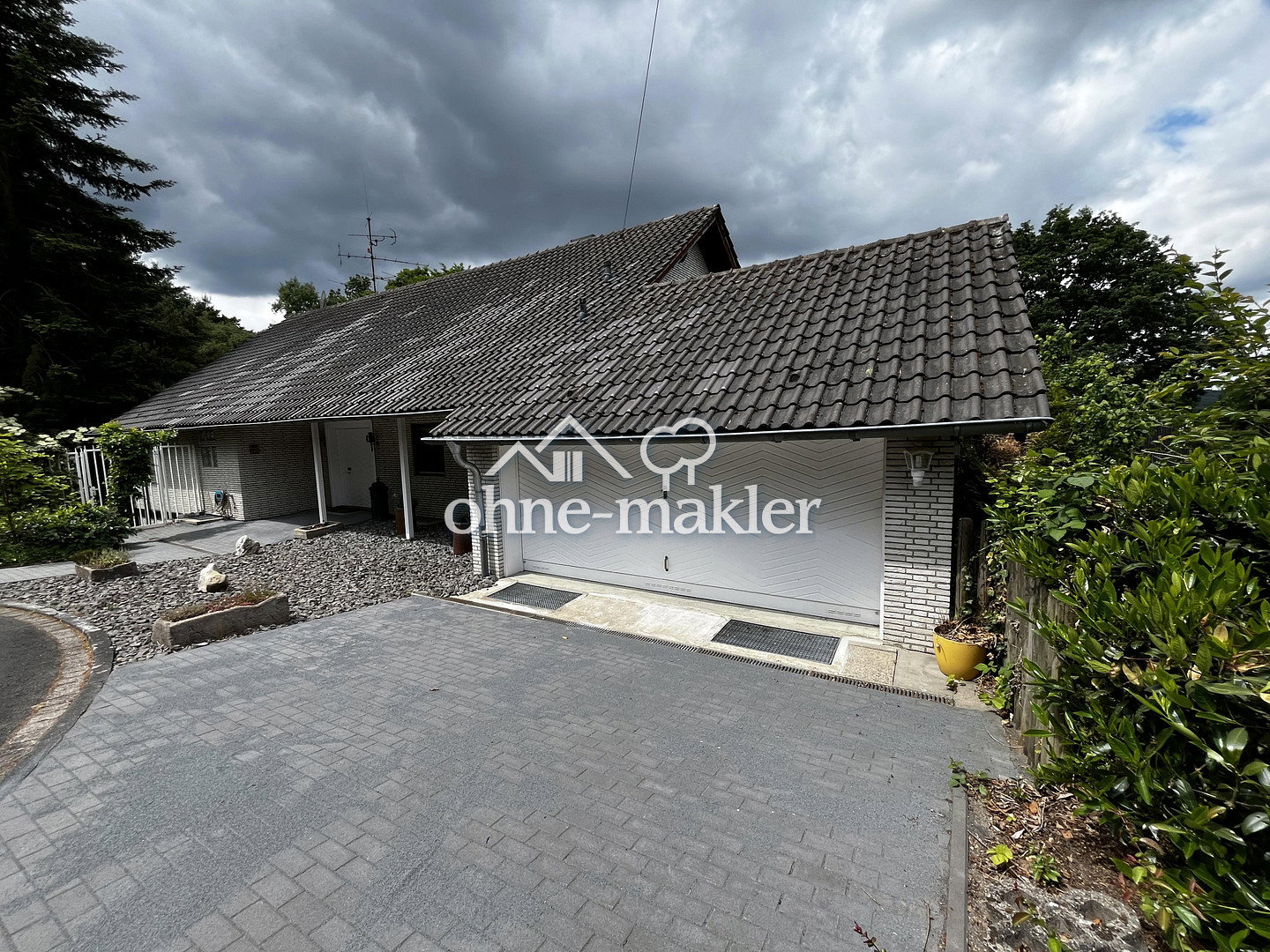 Top Lage mit atemberaubender Aussicht in Overath, 51491 Overath