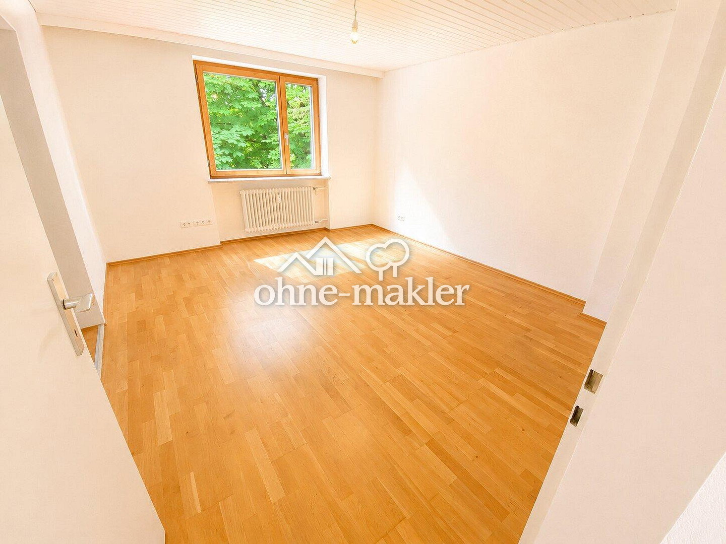 Frisch renoviert, 2 Min zum Hauptbahnhof, 86150 Augsburg (Innenstadt)