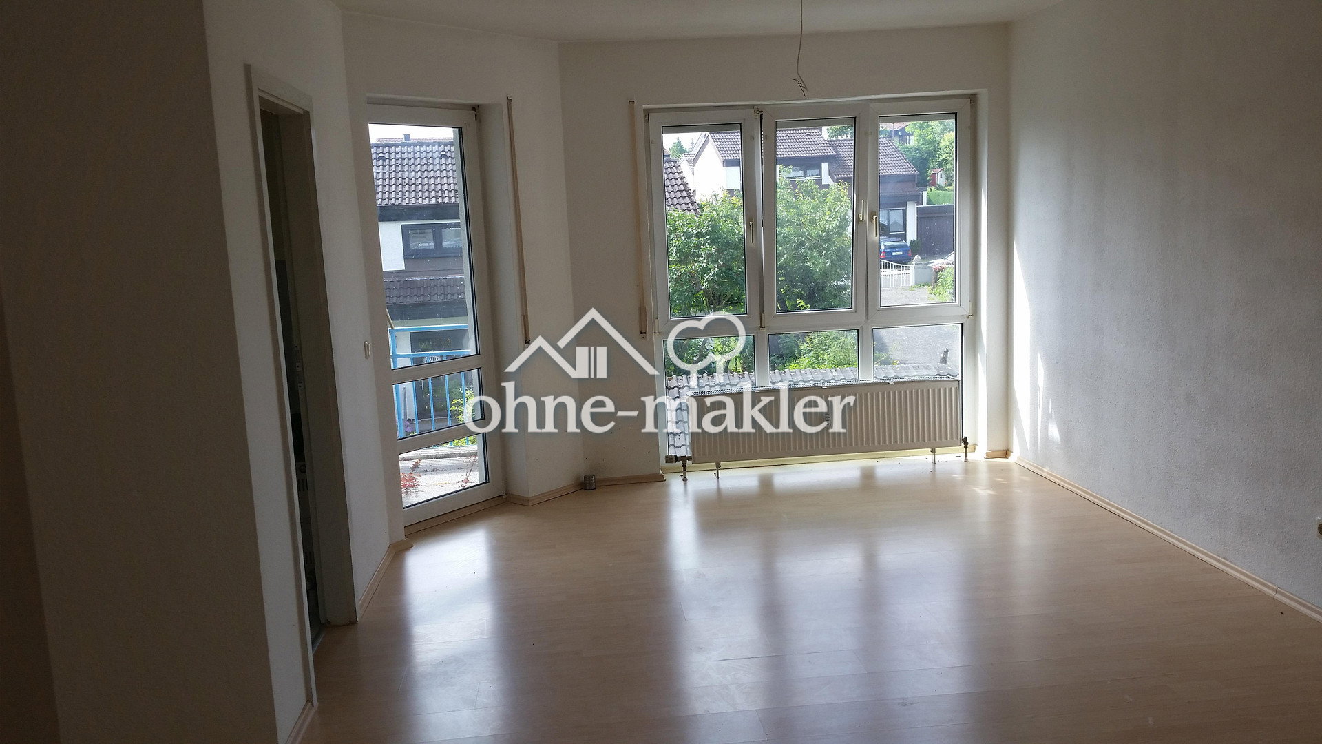 Zentrale 3-Zimmer-Wohnung mit Kamin in Usingen, 61250 Usingen