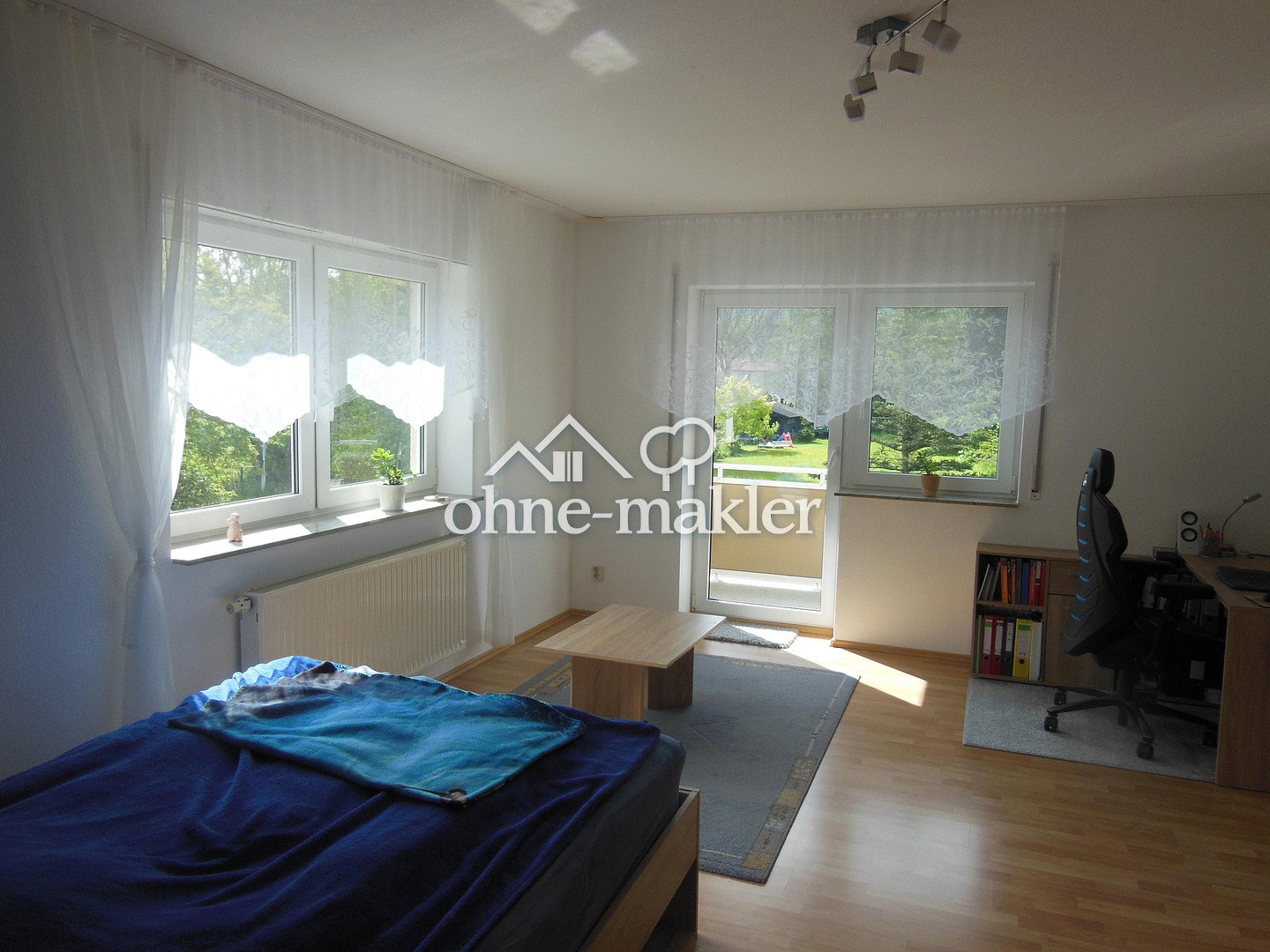 Gepflegtes 1-Zimmer-Apartment mit Balkon in Ilmenau, 98694 Ilmenau