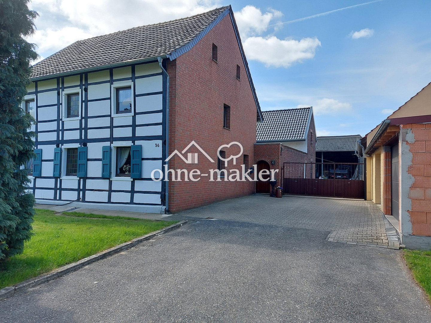 Einfamilienhaus mit Innenhof – Ideal für Handwerker, 41238 Mönchengladbach