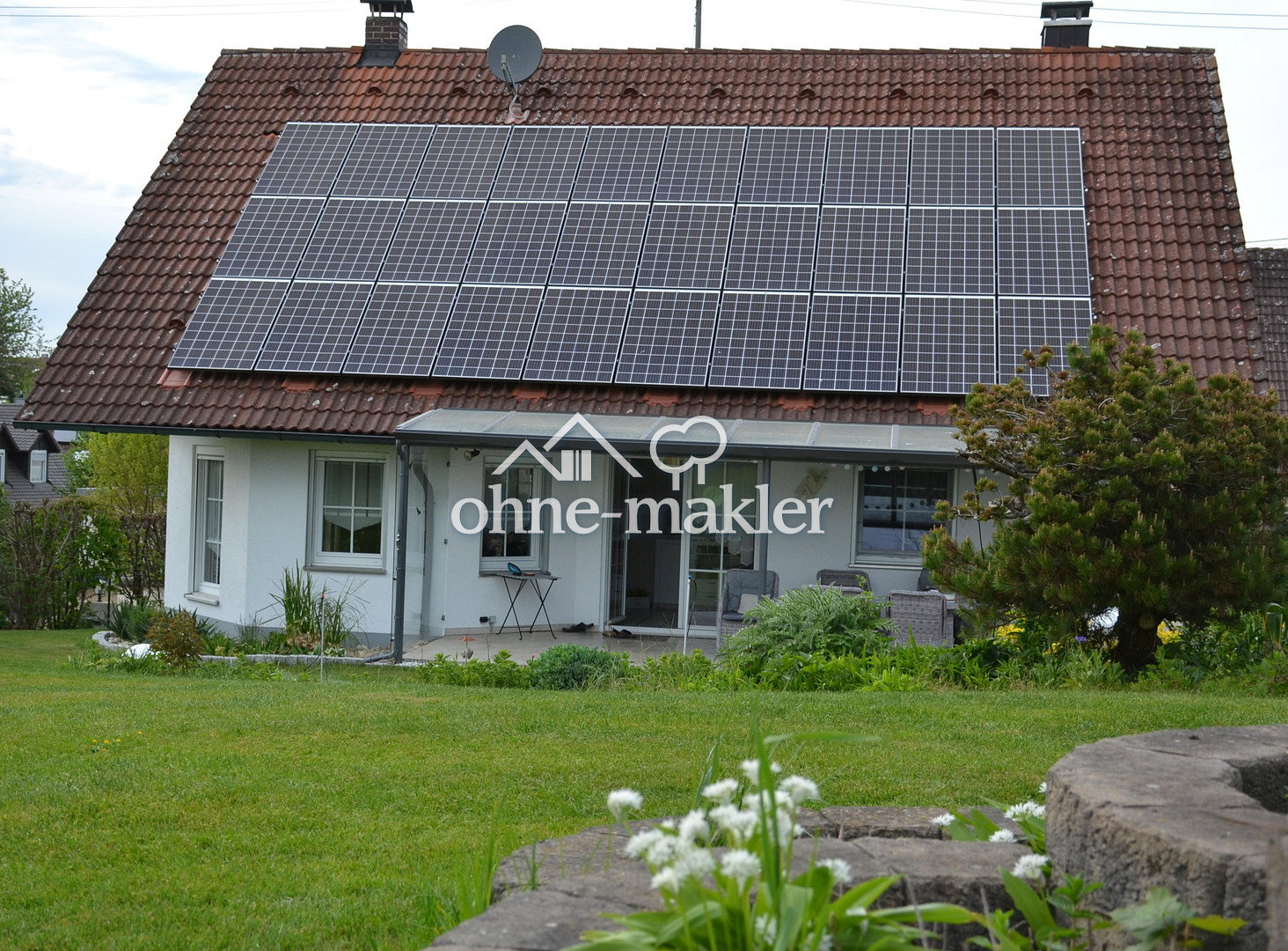 Gepflegtes Einfamilienhaus mit großem Garten, 86510 Ried