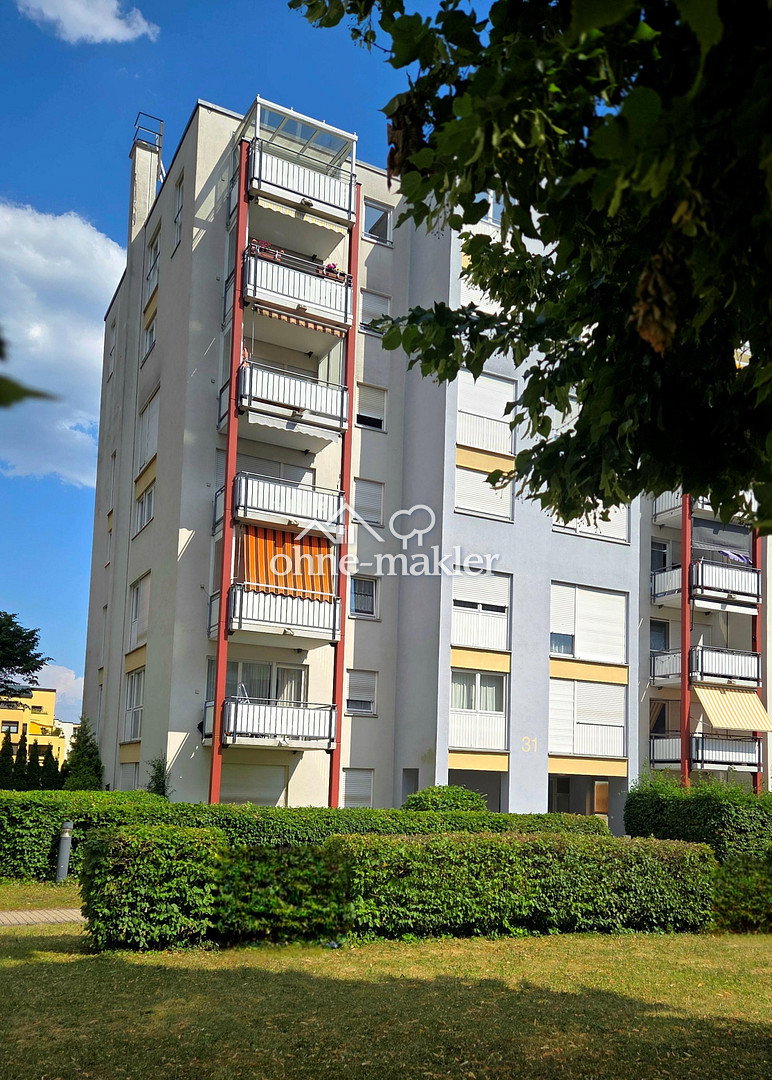 Ruhe am Waldrand - 3,5-Zimmer-Wohnung mit Balkon, 71067 Sindelfingen