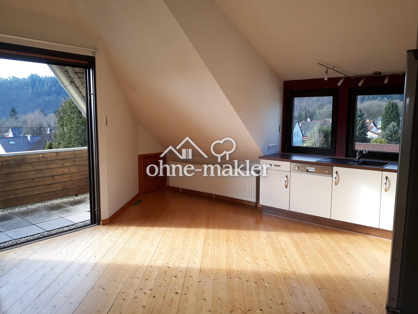 Lichtdurchflutete 2,5-Zimmer-Wohnung in Keuchingen, 66693 Mettlach