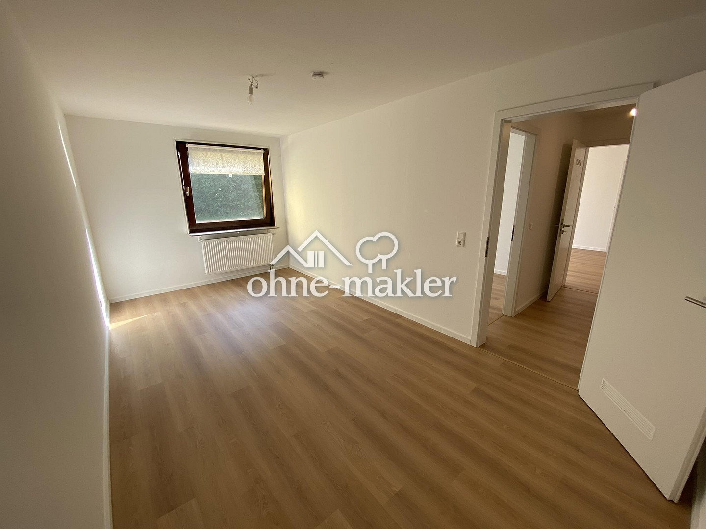 Südlage & EBK Traumwohnung in Bielefeld, 33619 Bielefeld