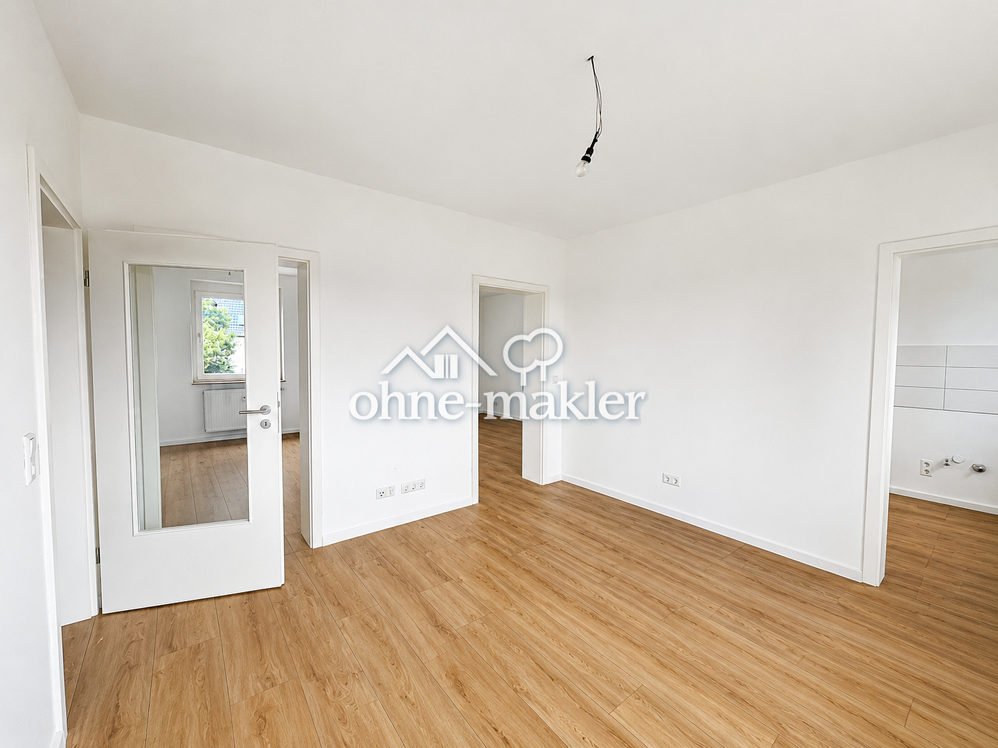 Helle 3-Zimmer-Wohnung mit neuem Boden - ab 01.08., 44581 Castrop-Rauxel