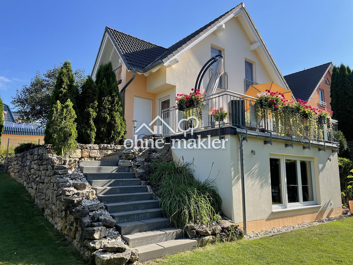Gepflegtes EFH mit Homeoffice-Anbau Vollkeller in Arnstadt, 99310 Arnstadt