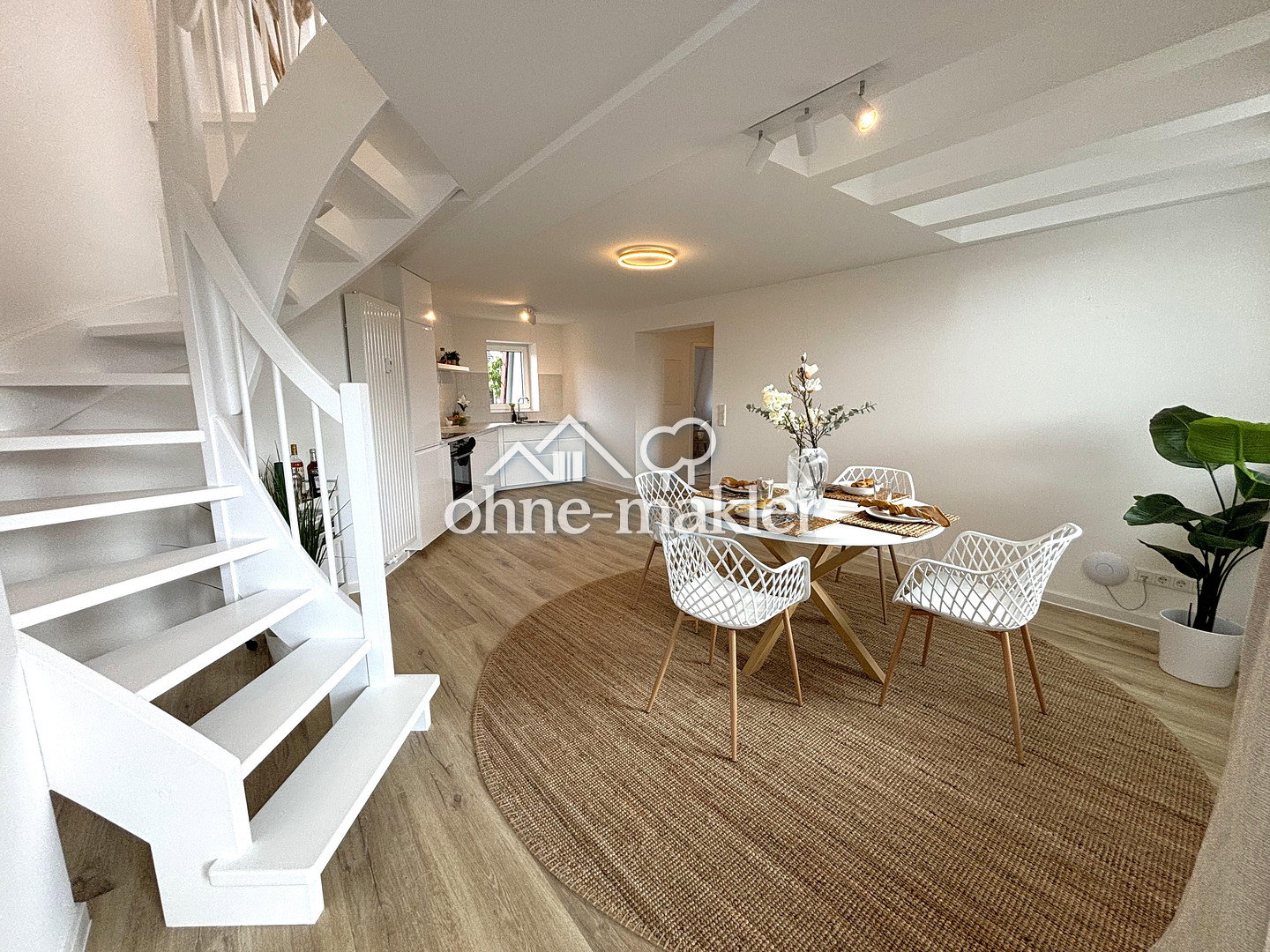 Neubau in Köln-Mülheim Stilvoll & voll möbliert, 51065 Köln (Mülheim Buchforst Buchheim)