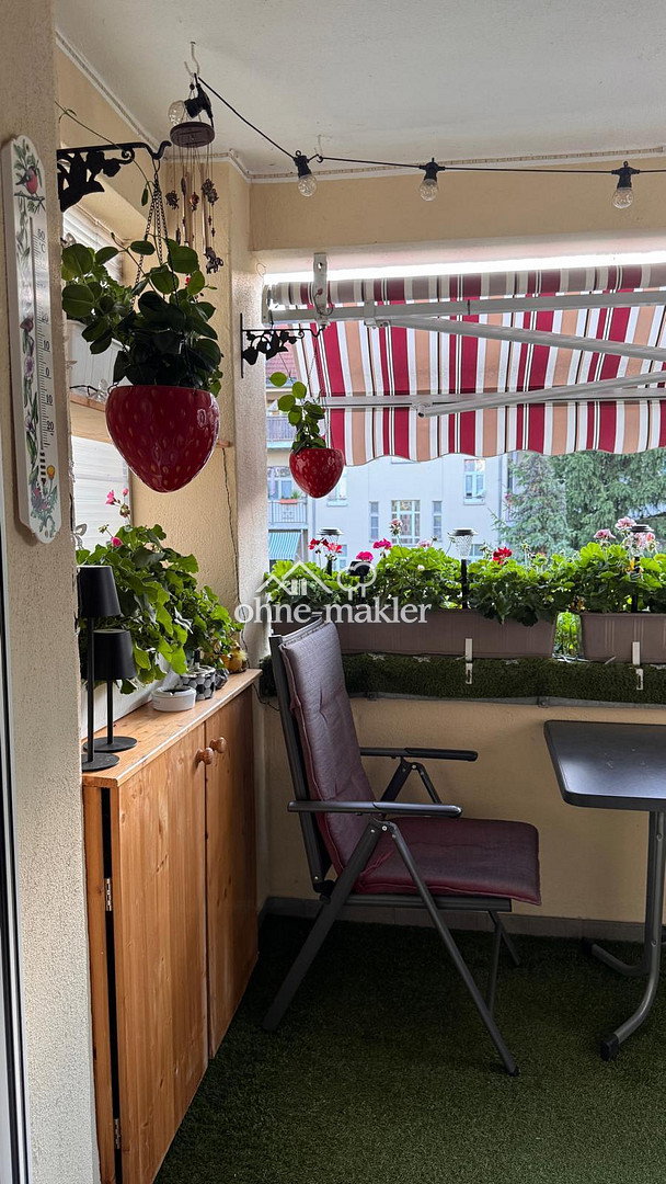 Südwestbalkon & ruhige Lage in Leipzig, 4249 Leipzig (Großzschocher Hartmannsdorf-Knautnaundorf Knautkleeberg-Knauthain Lausen-Grünau)