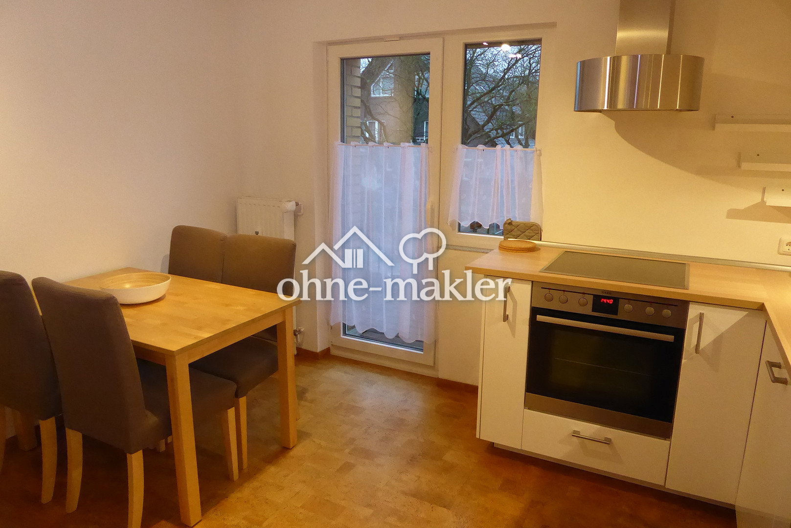 Komplett möblierte Maisonette im Grünen von Hamburg, 22529 Hamburg (Hamburg-Nord)
