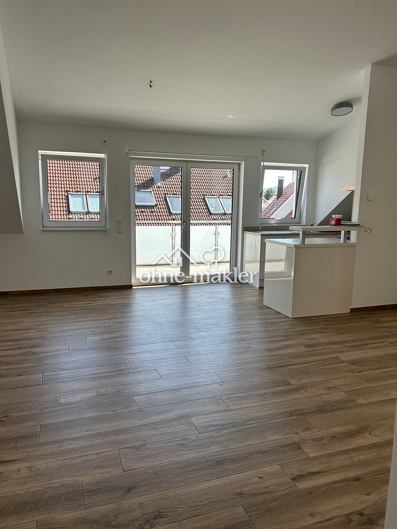 Stilvoll wohnen mit Balkonblick in Eislingen, 73054 Eislingen/Fils