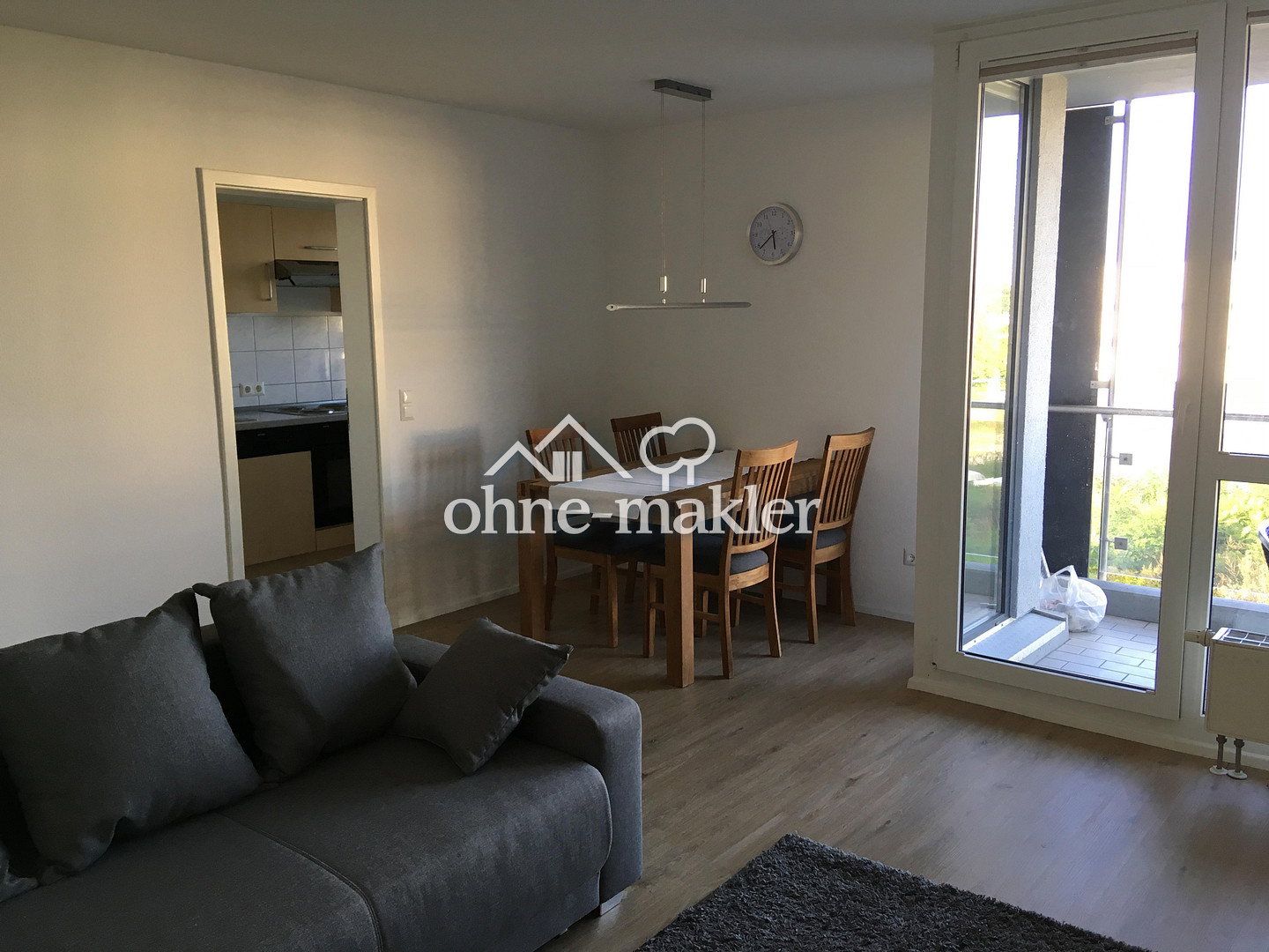 Möbliert & zentral Traumwohnung in Stuttgart-Nord, 70191 Stuttgart (Bad Cannstatt Nord)