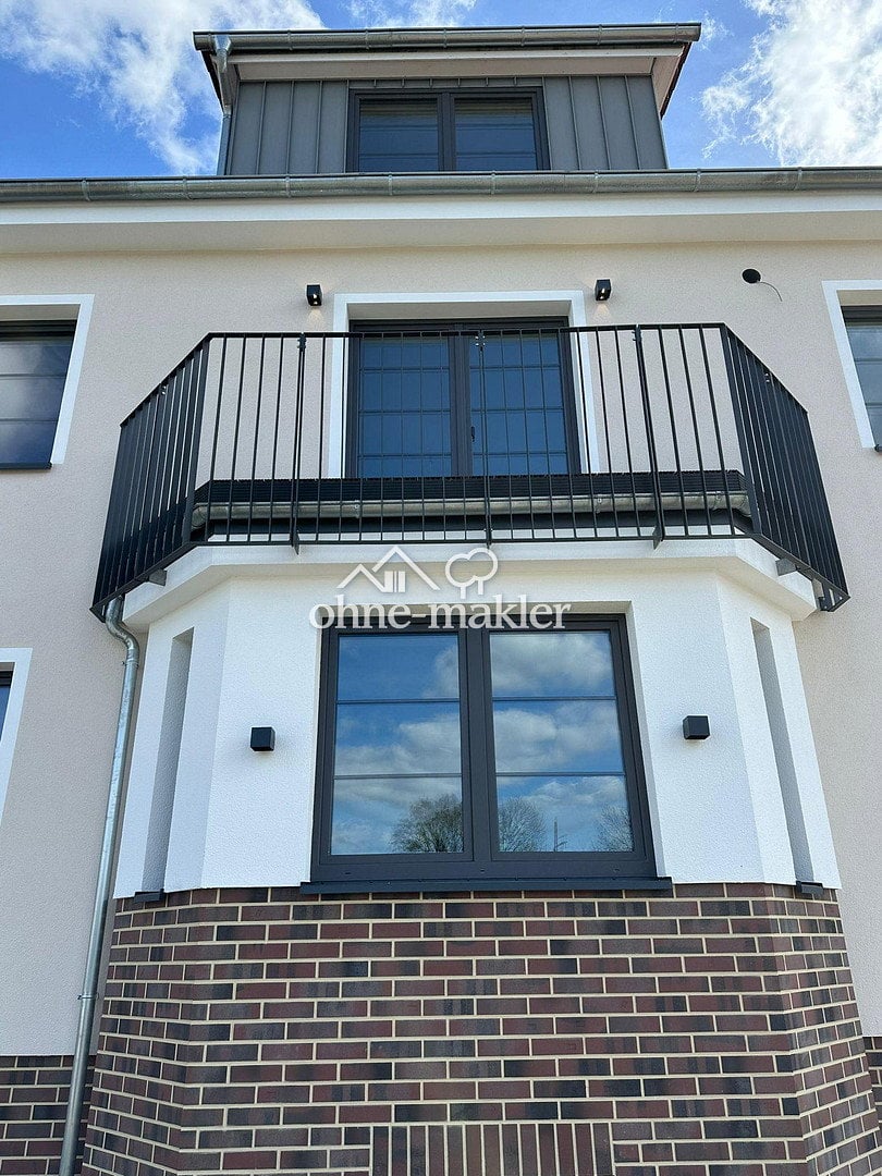 Neu renoviertes Dachgeschoss-Appartement in Waldheim, 30519 Hannover