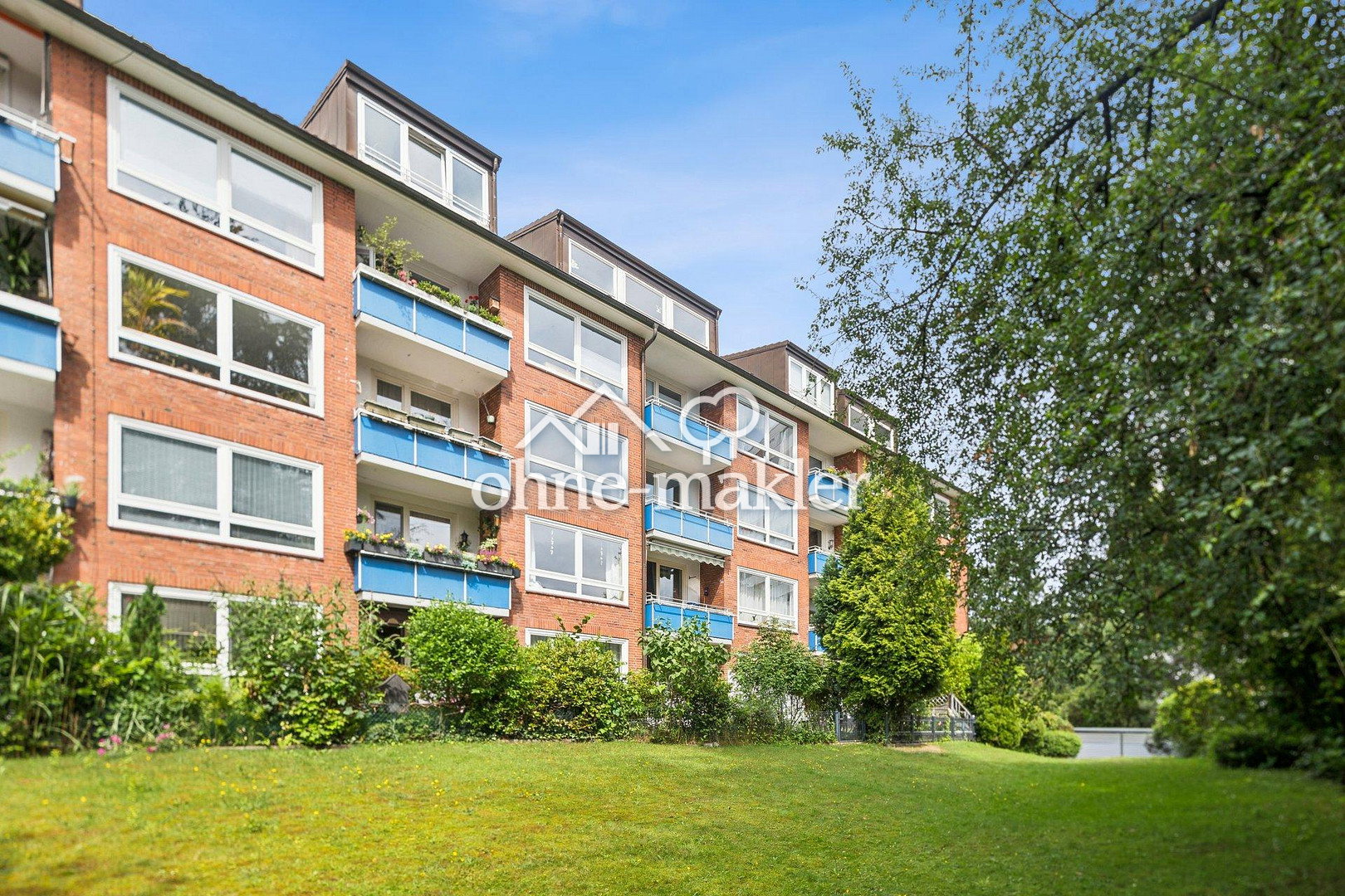 Helle Wohnung mit Balkon im Winterhude, 22303 Hamburg (Hamburg-Nord Barmbek-Nord Winterhude)