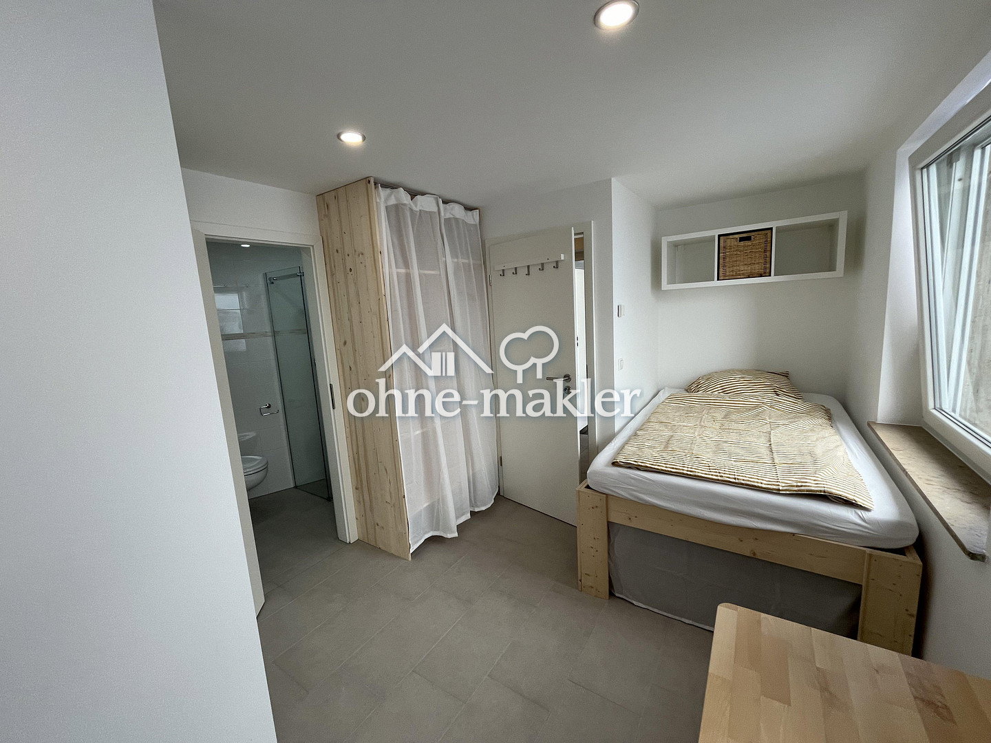 Micro-Appartement Top Lage, stilvoll & möbliert, 70469 Stuttgart (Feuerbach Zuffenhausen)