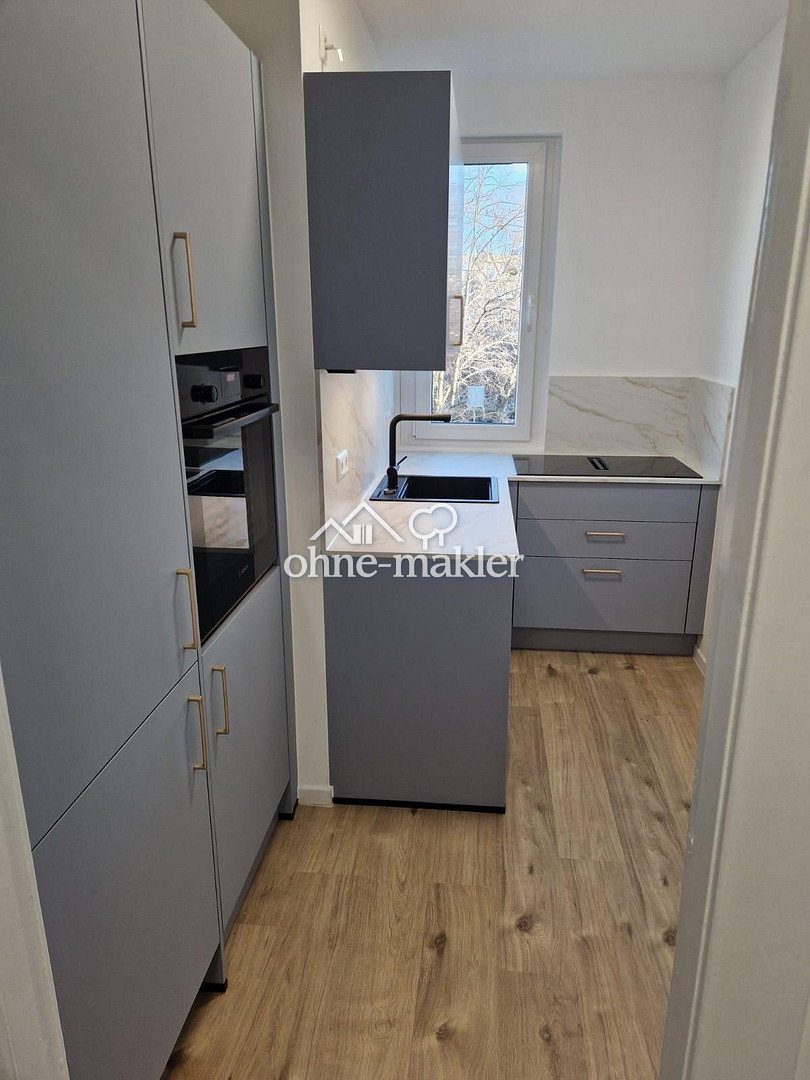 Komplett sanierte 2-Zimmer-Wohnung nahe Schloss Charlottenburg, 10587 Berlin (Charlottenburg-Wilmersdorf Charlottenburg)