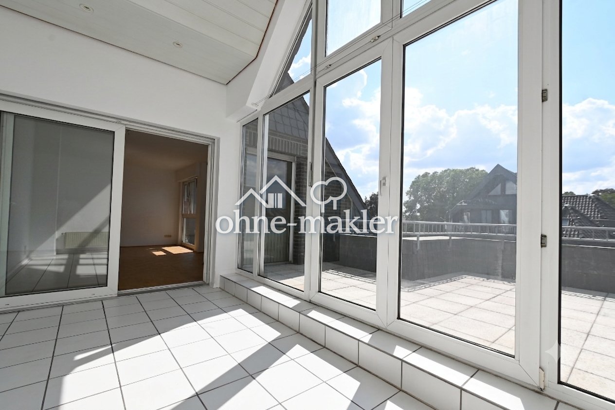 Penthouse mit Dachterrasse in Köln-Wahn, 51147 Köln (Porz)