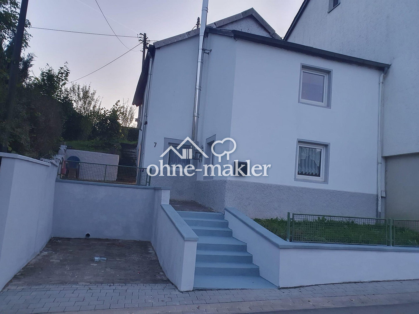Charmantes renoviertes Haus in Waxweiler, 54649 Waxweiler
