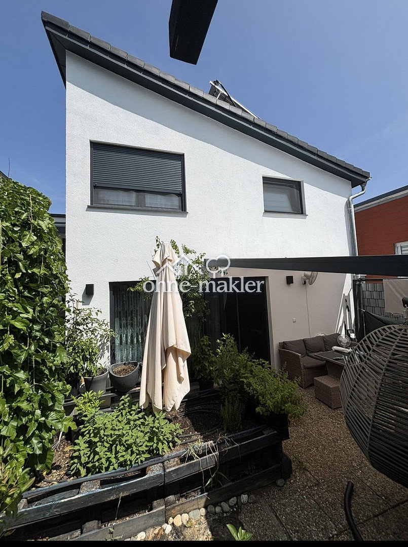 Exklusives Haus in Hanglage – Einzigartig, 71287 Weissach