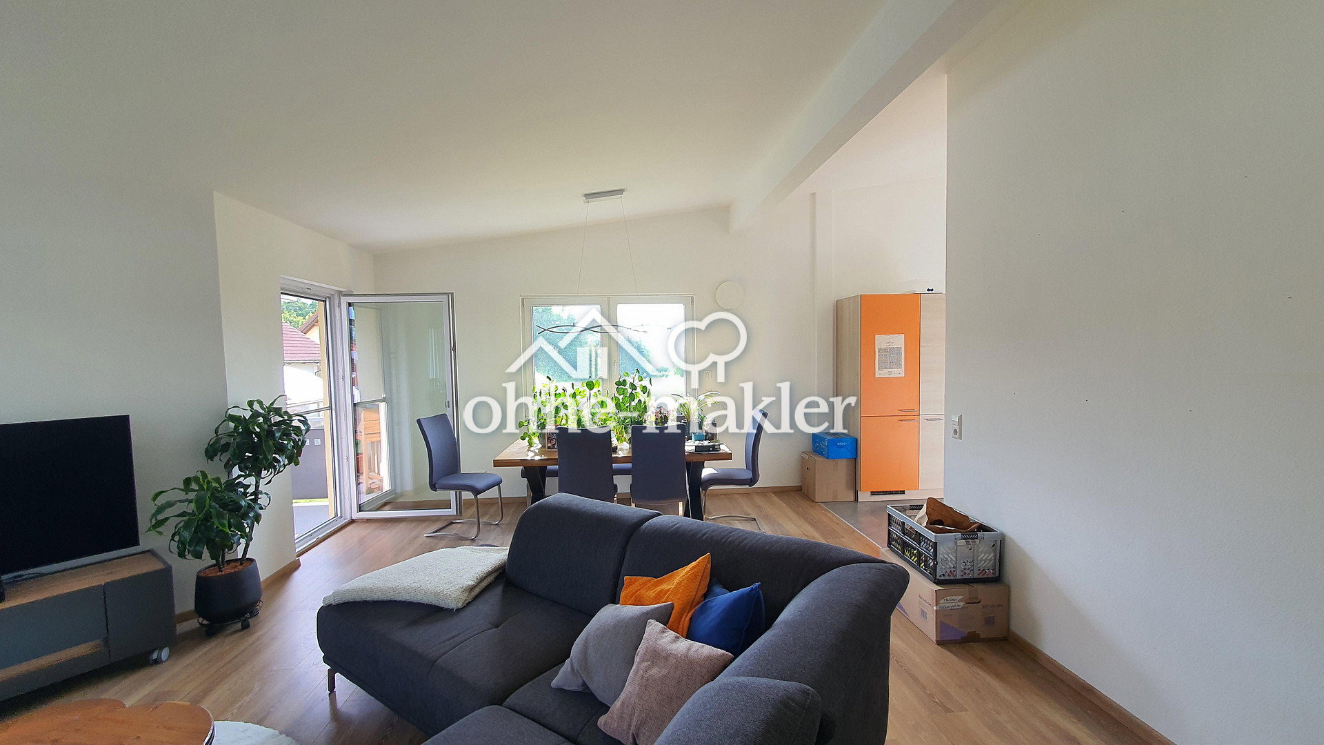 Zentral gelegene 4-Zimmer-Wohnung in Tiefenbach, 88422 Tiefenbach
