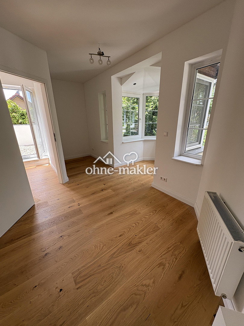 Sanierte 2-Zimmer-Wohnung mit riesiger Terrasse in Mahlsdorf, 12623 Berlin (Marzahn-Hellersdorf Kaulsdorf Mahlsdorf)