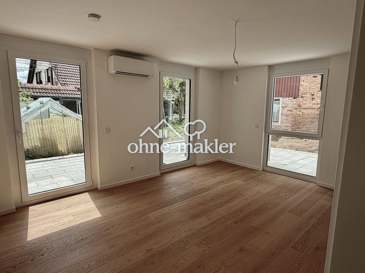 Moderne 2-Zimmer-Wohnung mit Terrasse in Jettingen, 71131 Jettingen