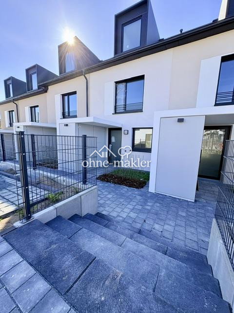 Familienparadies in Stein – Neubau mit Garten, 90547 Stein