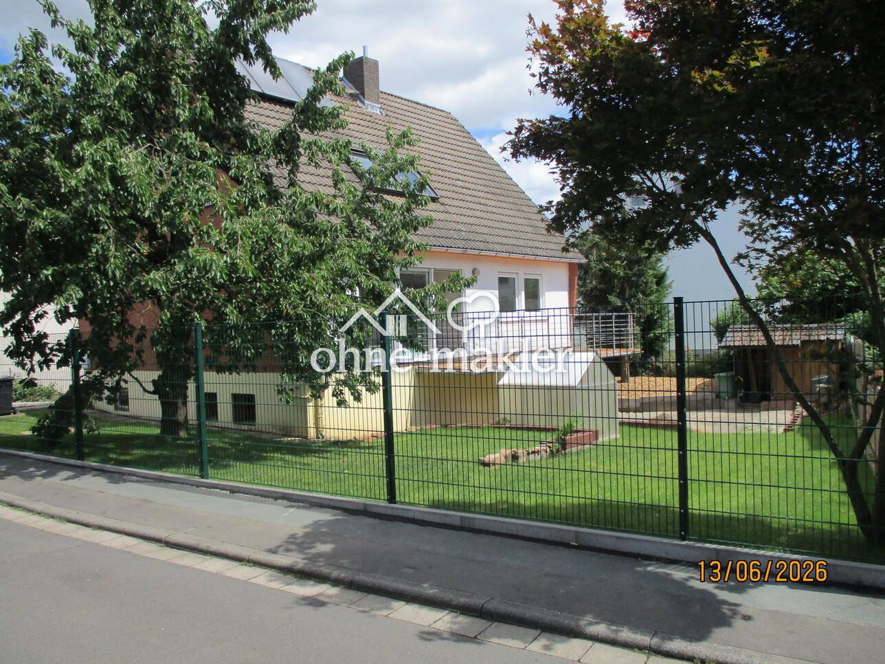 Sonnige Terrasse und großer Garten in Friedberg, 61169 Friedberg (Hessen)