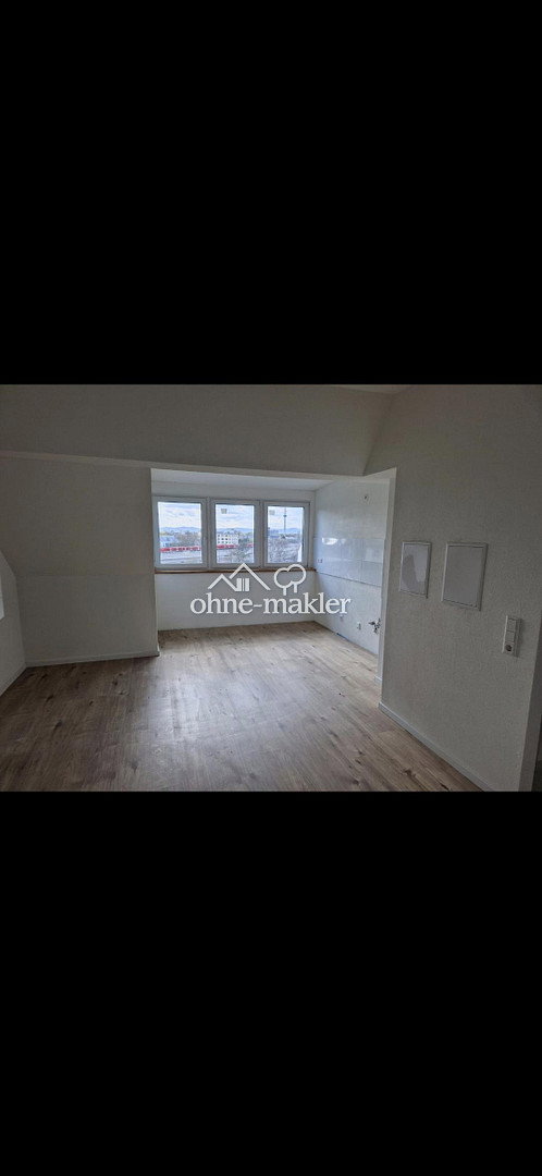 Dachgeschoss-Traum in Ludwigshafen, 67059 Ludwigshafen am Rhein (Mitte Mundenheim West)