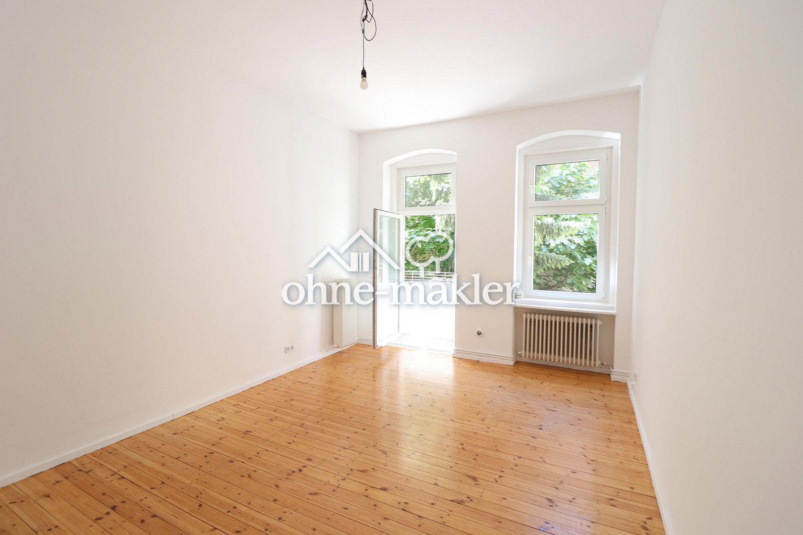 Frisch saniert, Balkon im Brüsseler Kiez, 13353 Berlin (Mitte Charlottenburg-Nord Gesundbrunnen Tiergarten Wedding)