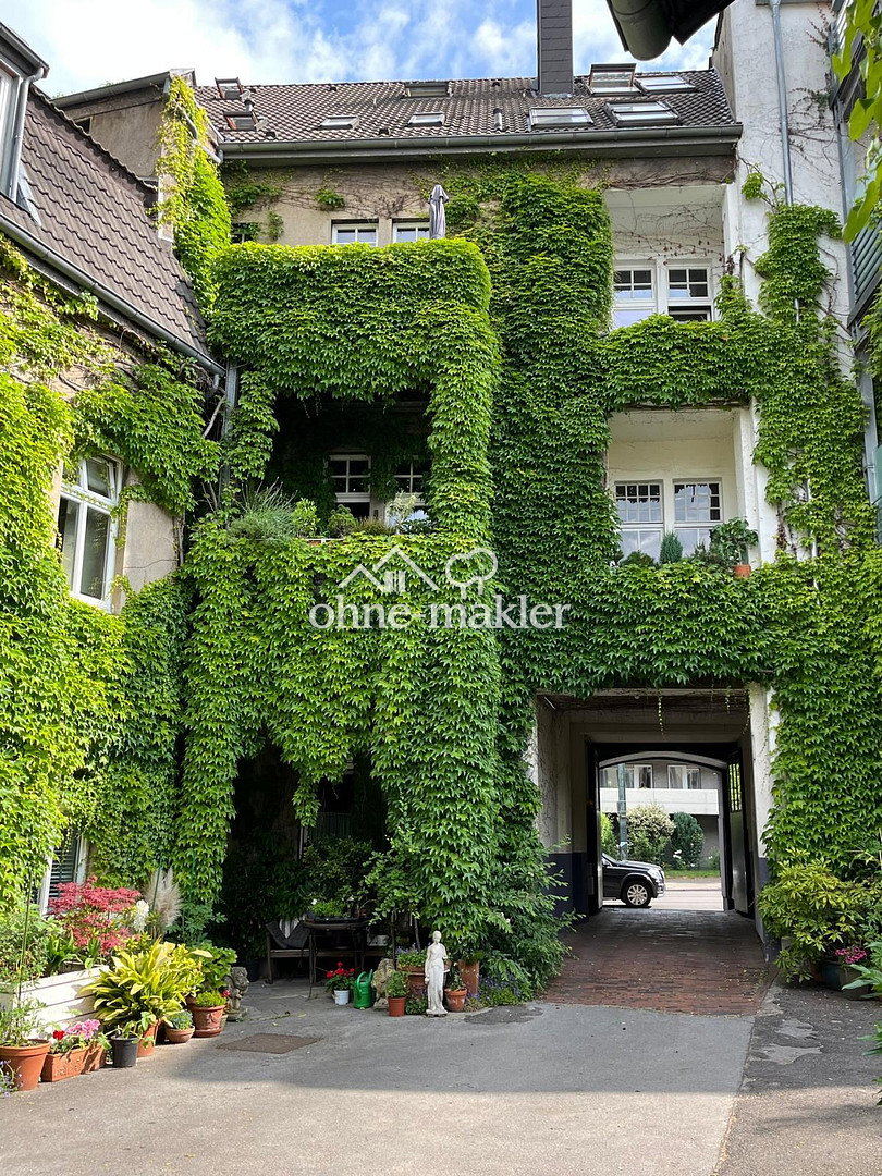 Große 4-Zimmer-Wohnung mit Balkon in Grafenberg, 40629 Düsseldorf (Gerresheim Grafenberg Hubbelrath Ludenberg Rath)