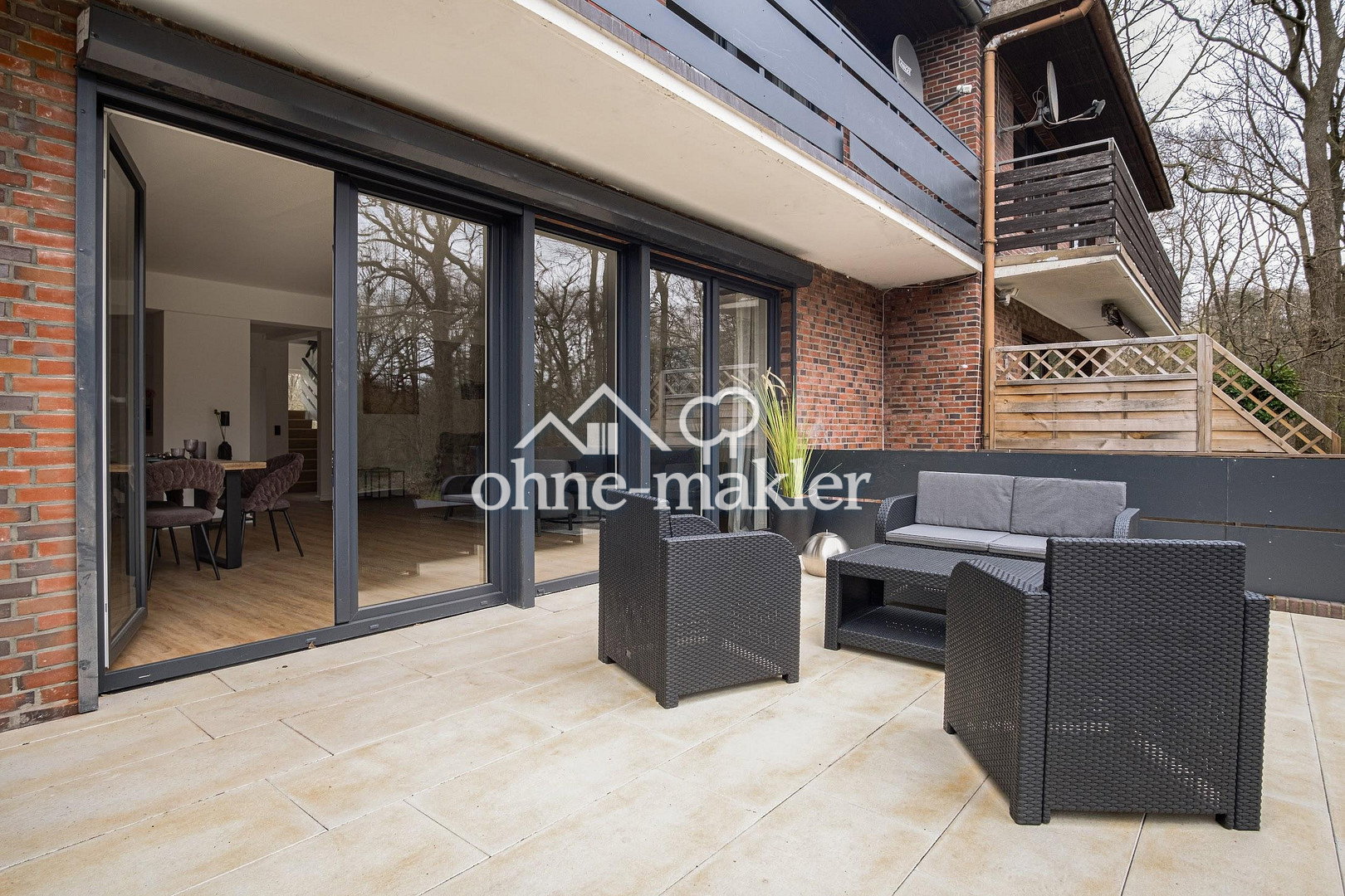 Freies WG-Zimmer ab sofort - eigenes Balkon, 22547 Hamburg (Altona Bahrenfeld Eidelstedt Lurup)