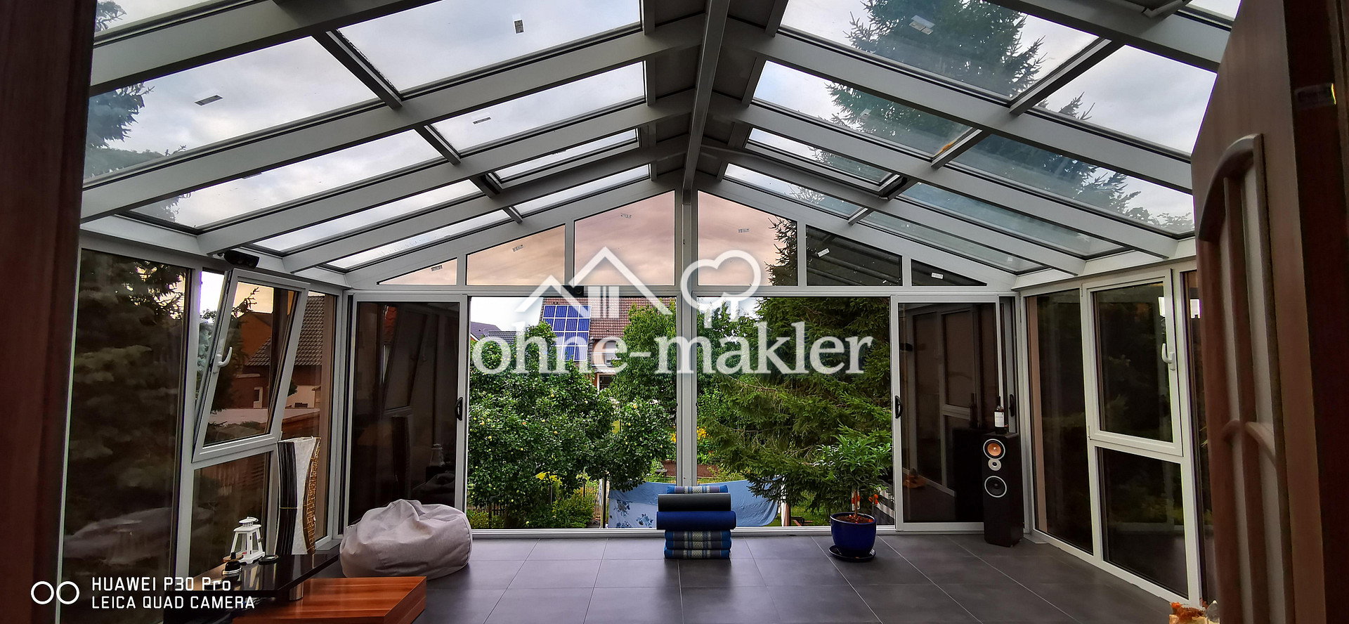 Energieeffizientes Einfamilienhaus mit Wintergarten in Hasbergen, 49205 Hasbergen