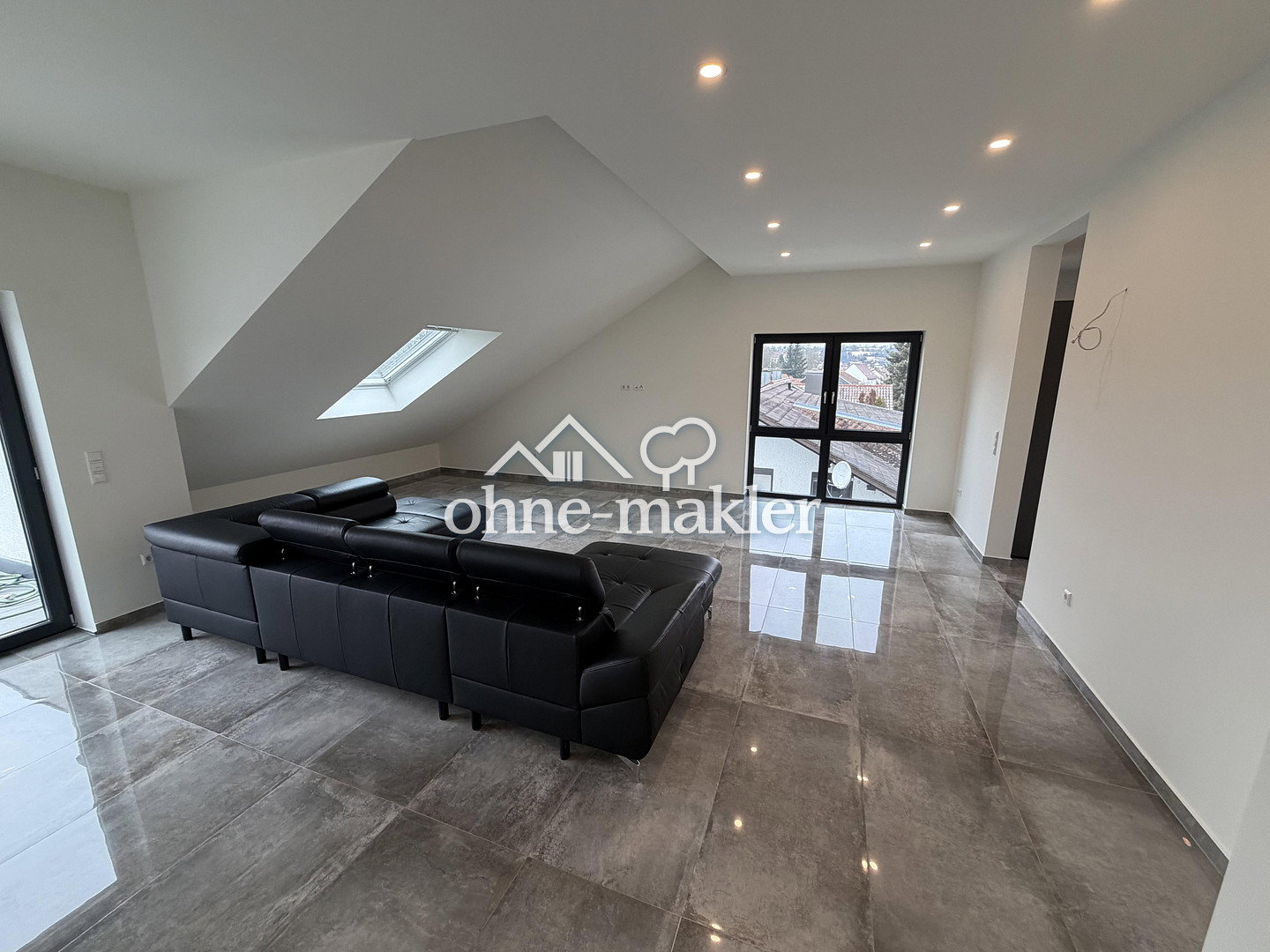 Exklusive Penthouse mit Dachterrasse Garage – Wiesloch, 69168 Wiesloch