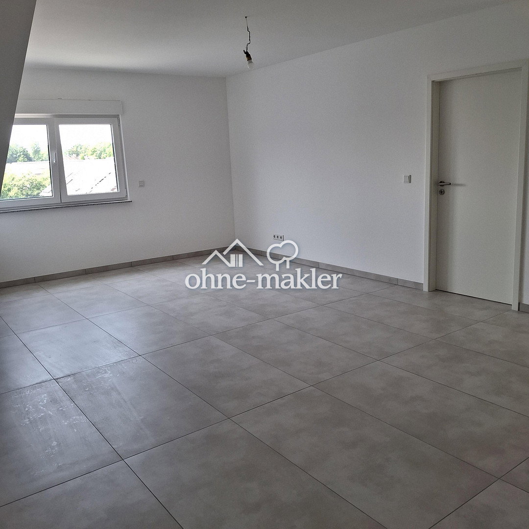 Dachgeschoss-WG mit großer Terrasse in Köln-Dünnwald, 51069 Köln (Mülheim Dellbrück Dünnwald Höhenhaus)