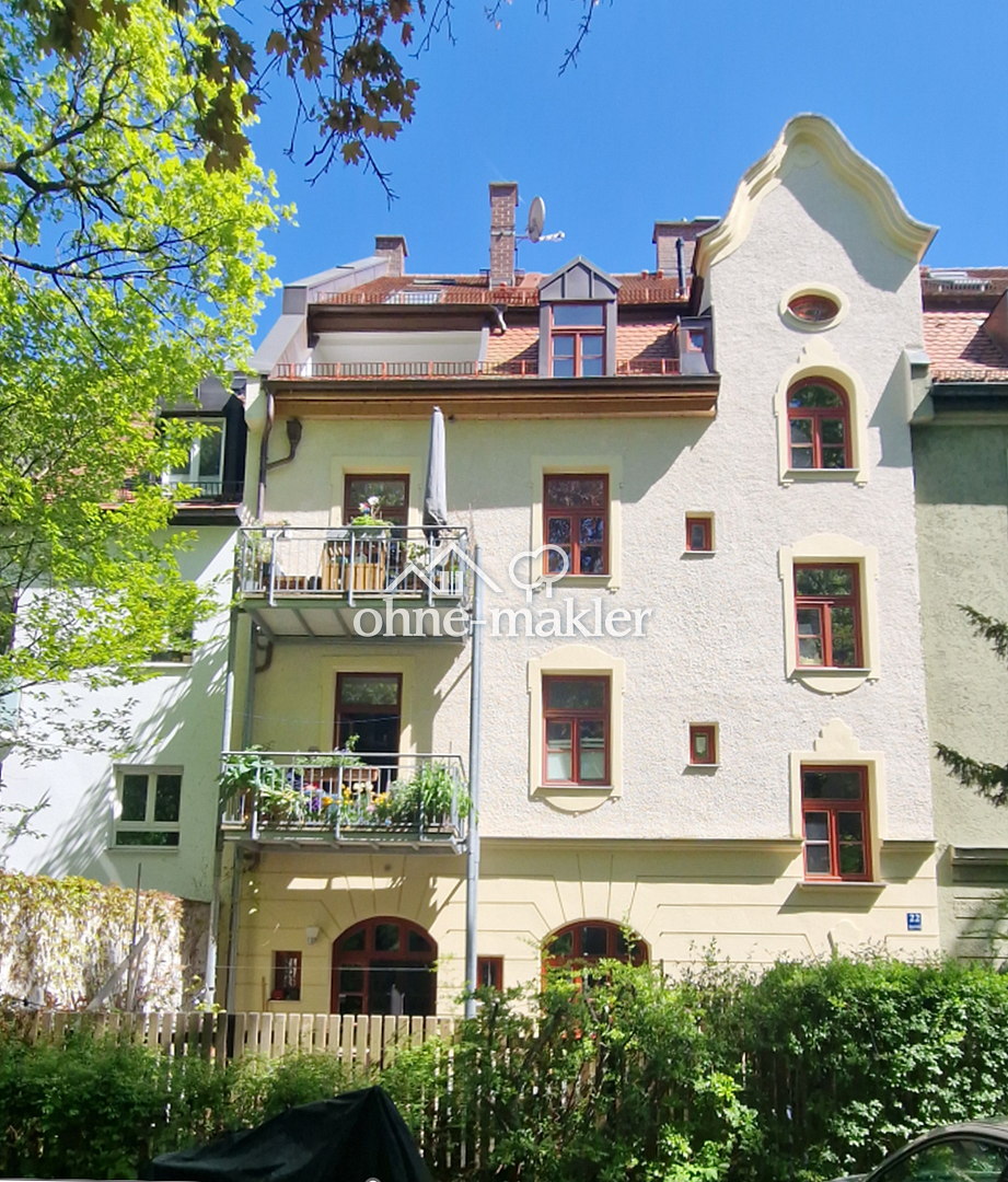 Idyllische Dachgeschosswohnung am Isarhochufer, 81541 München (Au-Haidhausen Obergiesing Ramersdorf-Perlach)