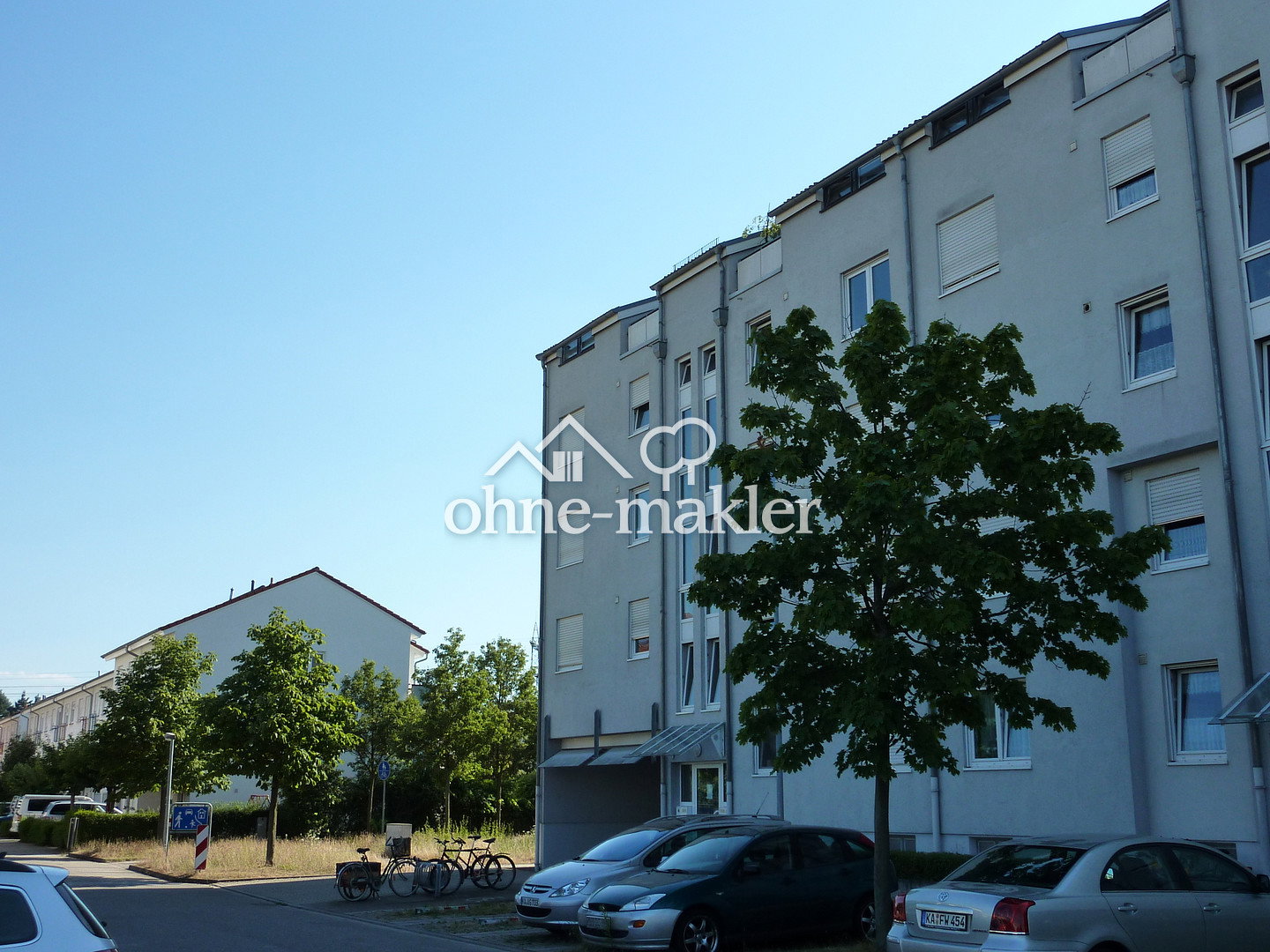 Helle Dreizimmerwohnung am Badeniaplatz, 76189 Karlsruhe (Daxlanden Grünwinkel Knielingen Mühlburg Oberreut)