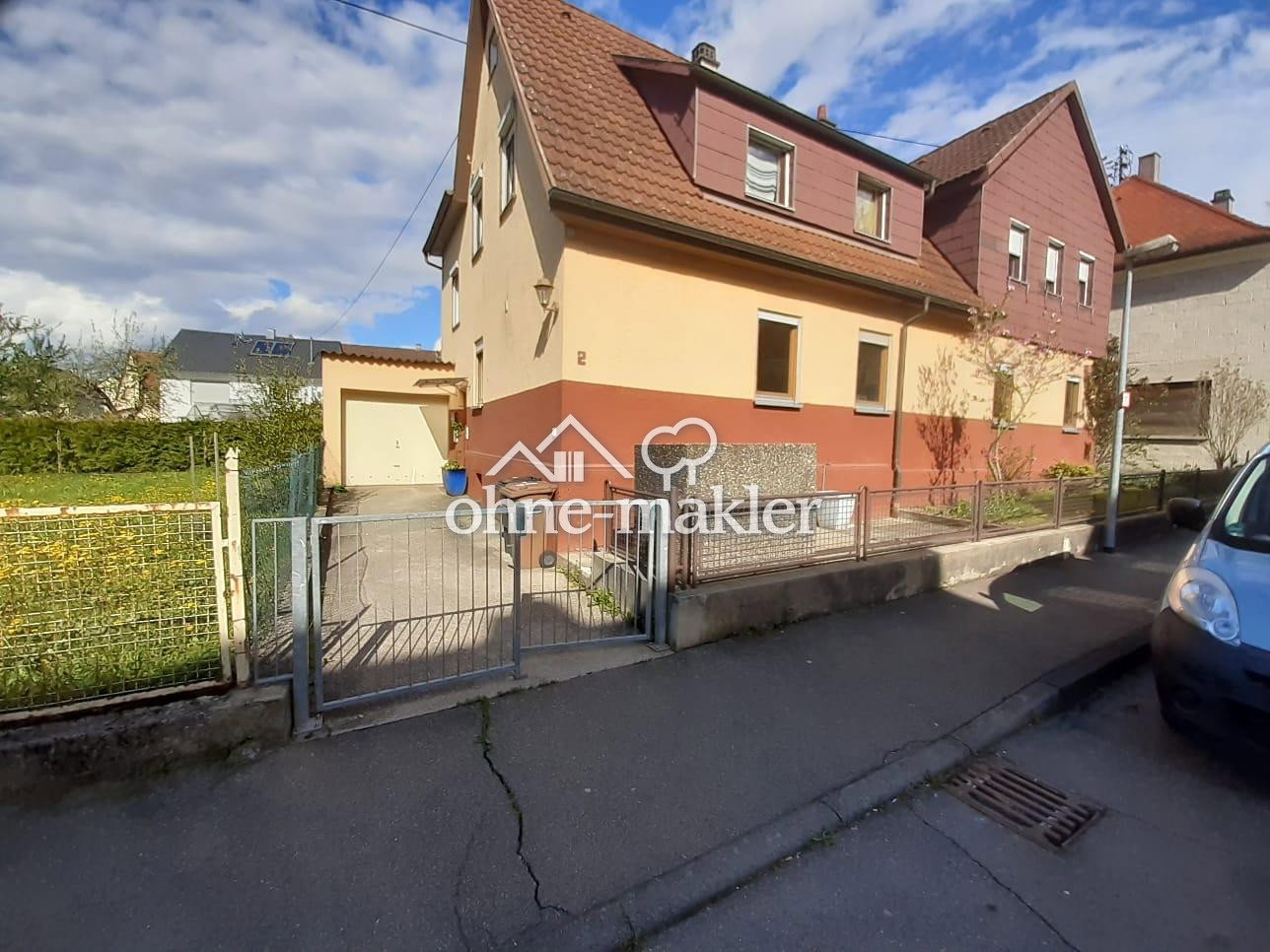 Charmantes Mehrfamilienhaus – 3 Wohneinheiten mit großartiger Lage, 72636 Frickenhausen