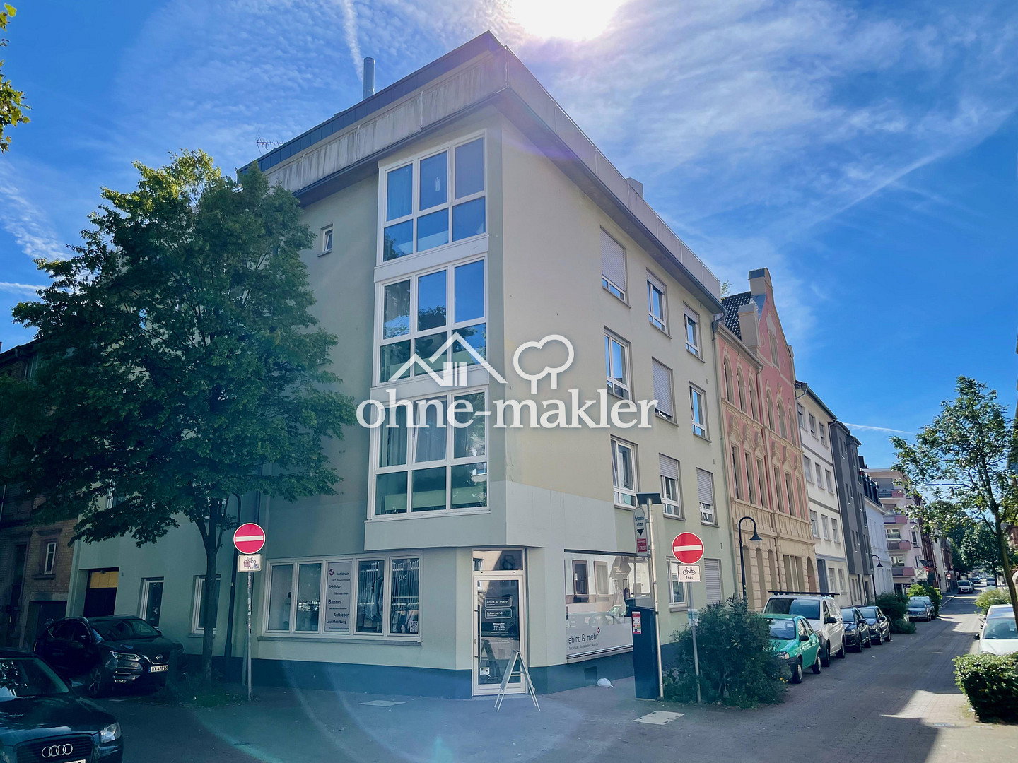 Penthouse-Wohnung mit Balkon – wundersamer Blick auf das Stadion, 67655 Kaiserslautern (Innenstadt)